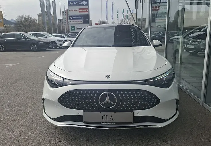 Zunanja slika - Mercedes-Benz CLA-Razred - CLA 200 z EQ tehnologijo. subvencija 6.500 EUR - 7