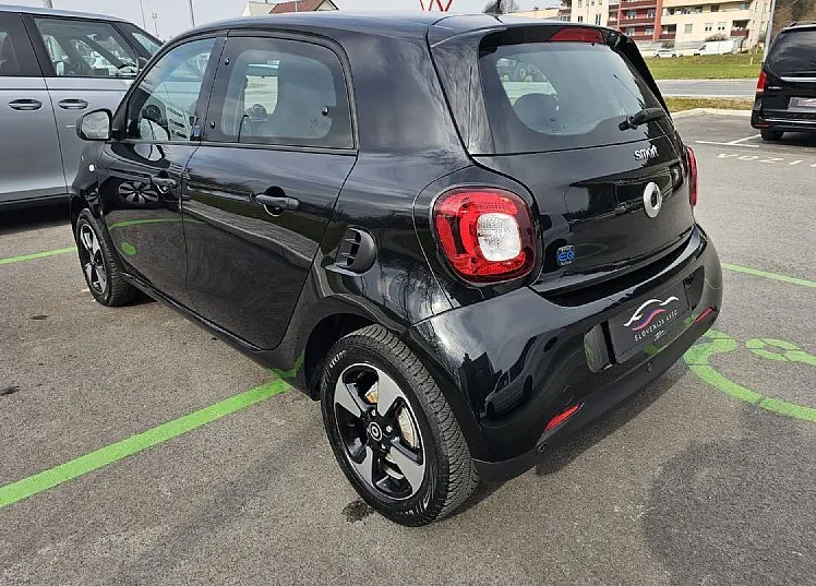 Zunanja slika - Smart Smart forfour - forfour EQ electric drive  82 KM PARKsenz|LED|gretjeSEDEŽEV - 6