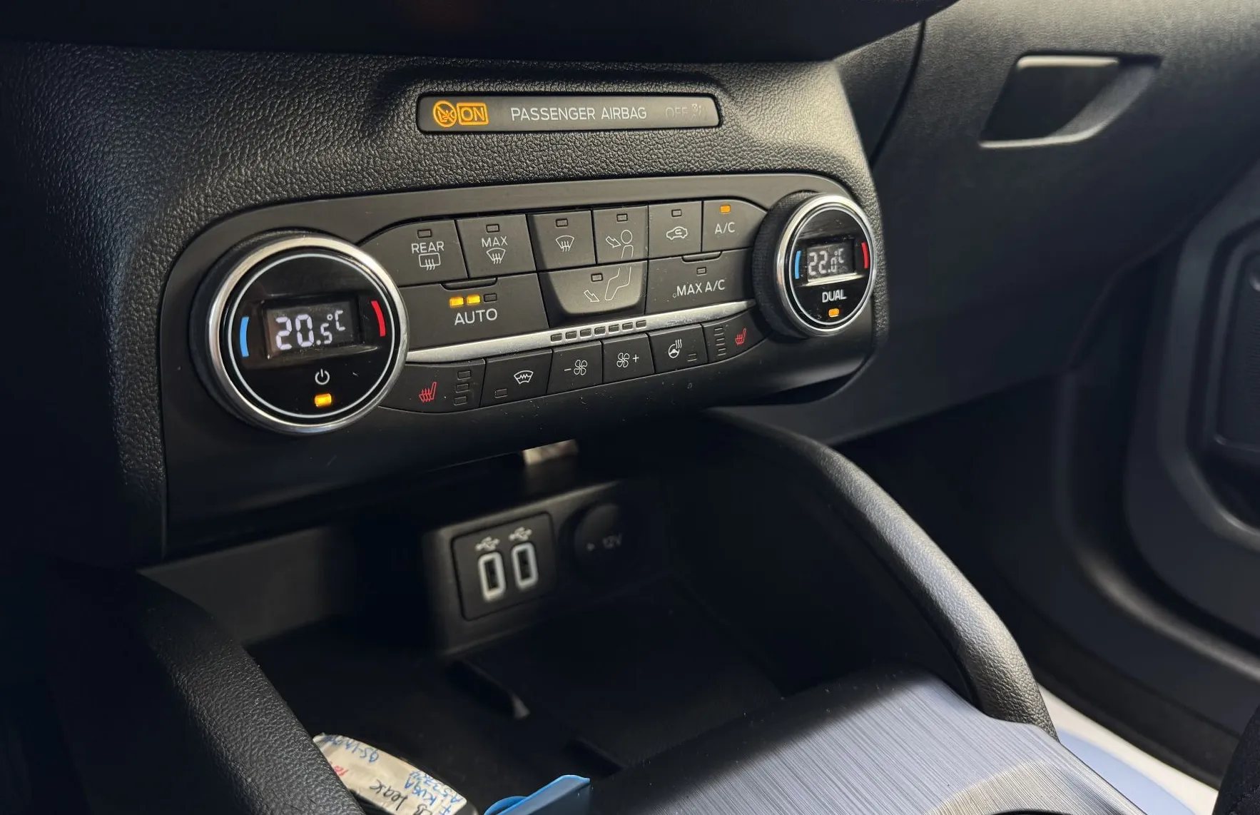 Zunanja slika - Ford Kuga - 2.0 PHEV-1last-navi-pdc-alu-acc-vl.kljuka-servisir - 7