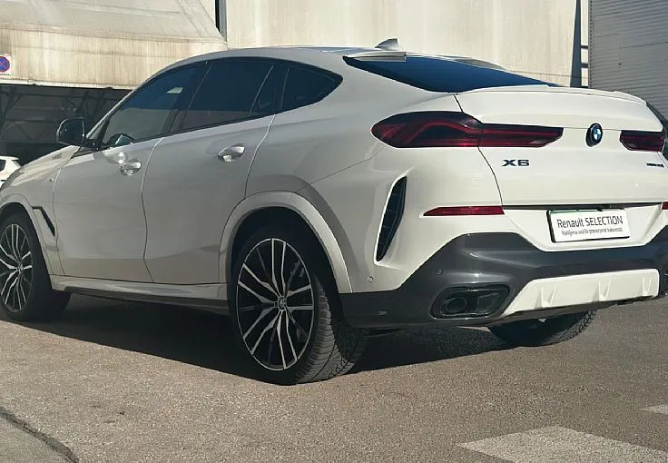 Zunanja slika - BMW X6 - serija : xDrive30d M Sport Laser-H K-Pametni ključ-Memory - 3