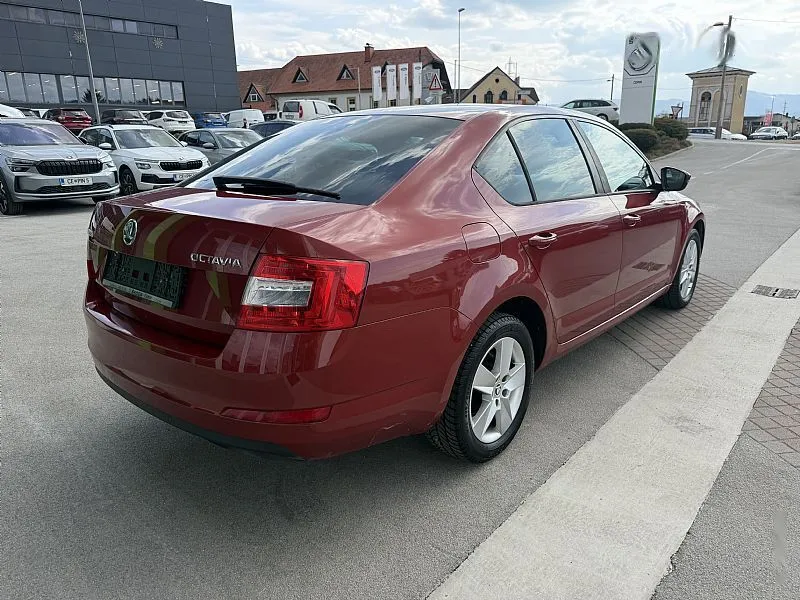 Zunanja slika - Škoda Octavia - 1.6 TDI 81 kW - SLO. - 1. LASTNIK - - 7