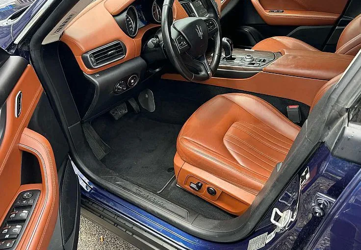 Zunanja slika - Maserati Levante - 3.0d Q4 275ks °21-COL° °KAMERA° °ZRAČNO VZMETENJE° - 8