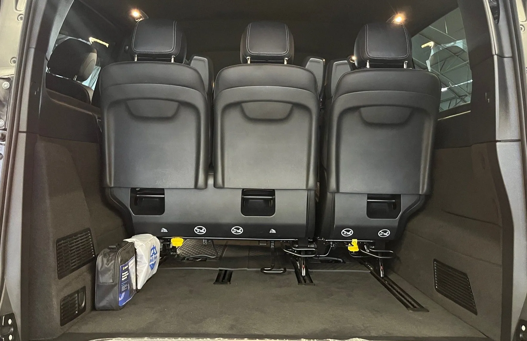 Zunanja slika - Mercedes-Benz V-Razred - V 300 d 4MATIC AMG Line dolgi Avt. - 12