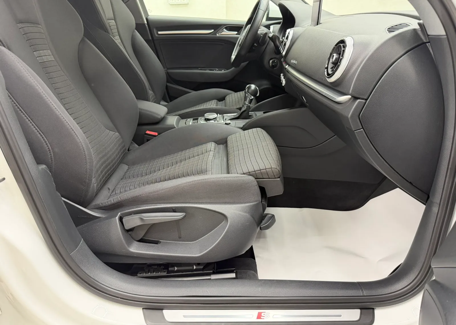 Zunanja slika - Audi A3 - 2.0 TDI QUATTRO SPORT - 6