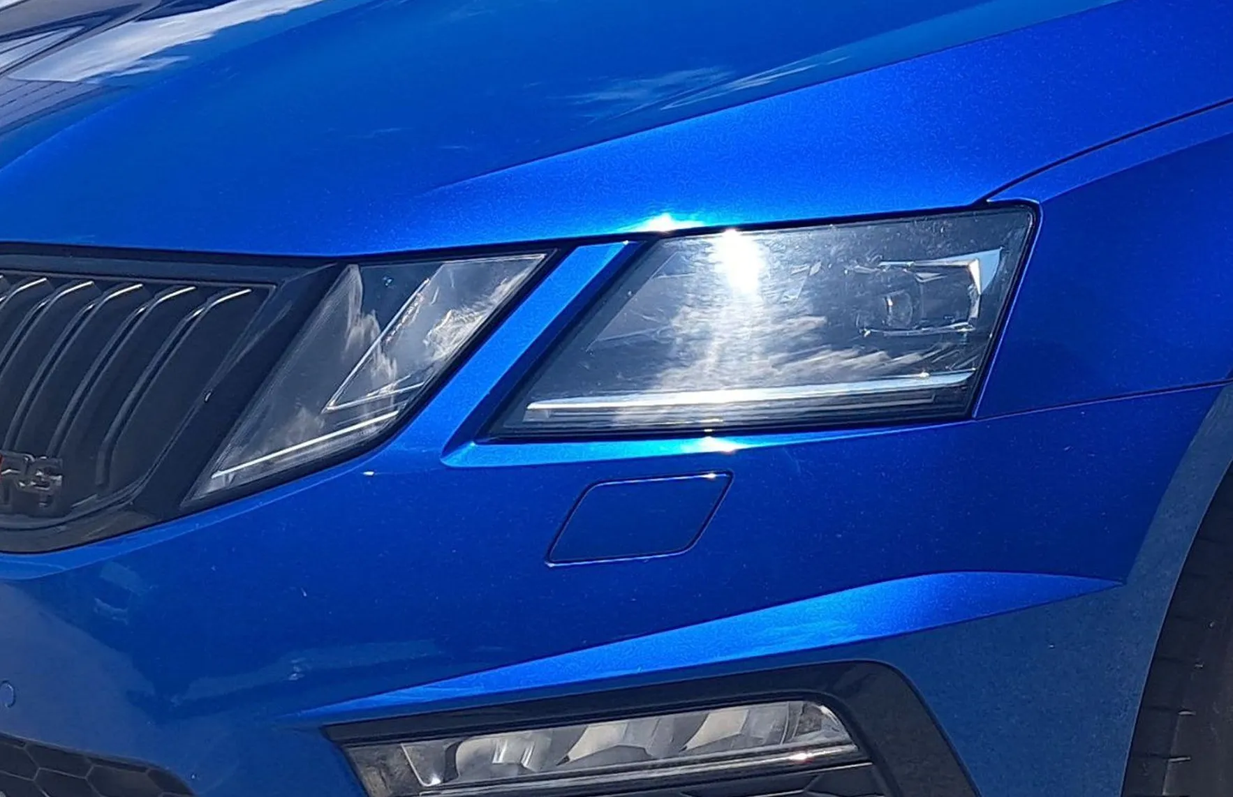 Zunanja slika - Škoda Octavia - Combi 4x4 2.0 TDI RS DSG - 5
