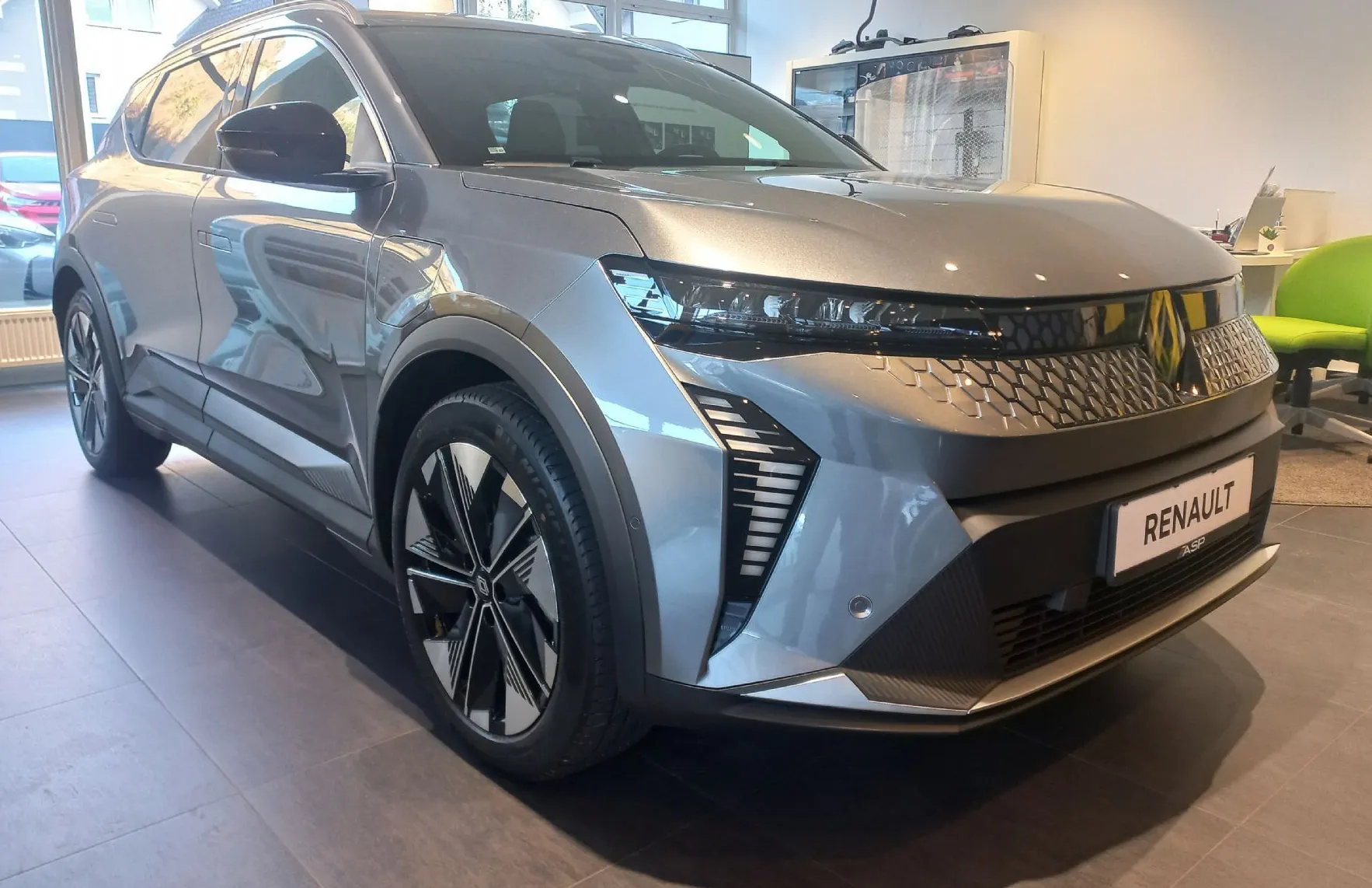 Zunanja slika - Renault Scenic E-tech - TECHNO 170 COMFORT RANGE  ZALOGA - 2