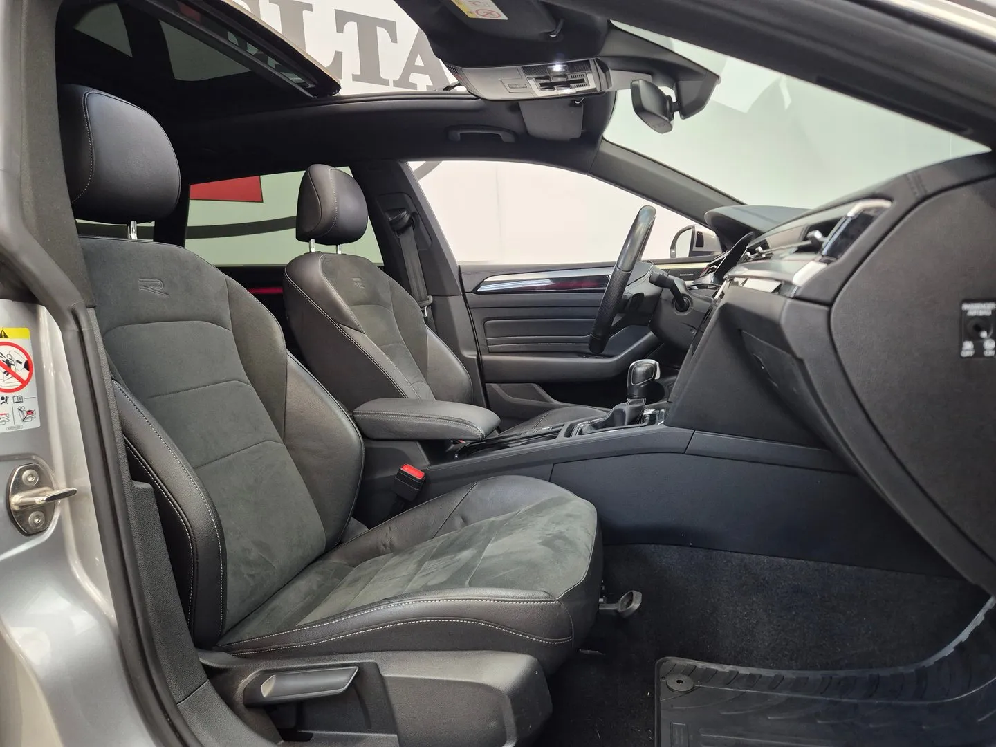 Zunanja slika - Volkswagen Arteon SB - R-Line 2.0 TDI 4M DSG - 12
