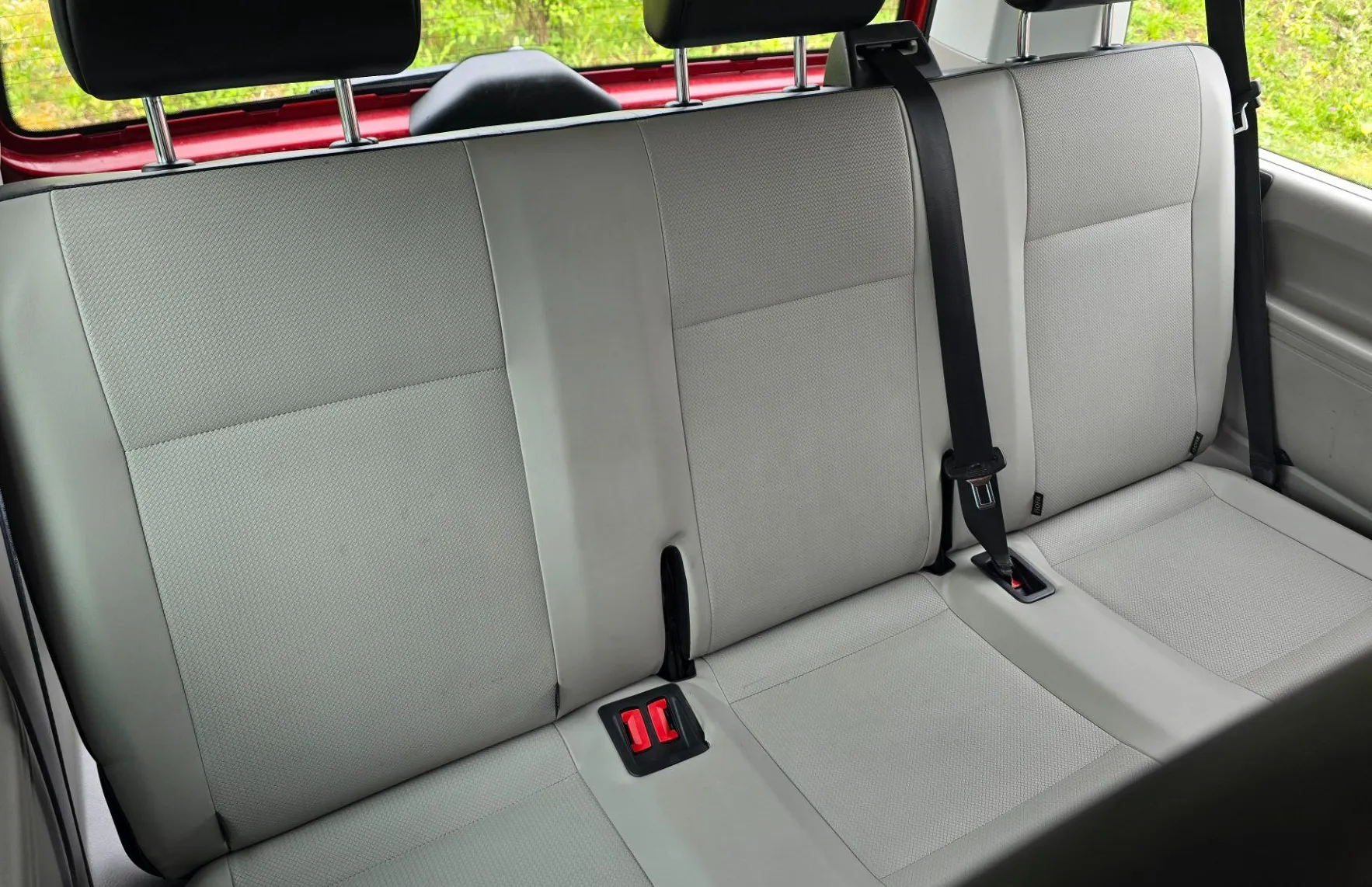 Zunanja slika - Volkswagen Caravelle - 2.0 TDI KMR 8+1 PORAČUN DDV - 12