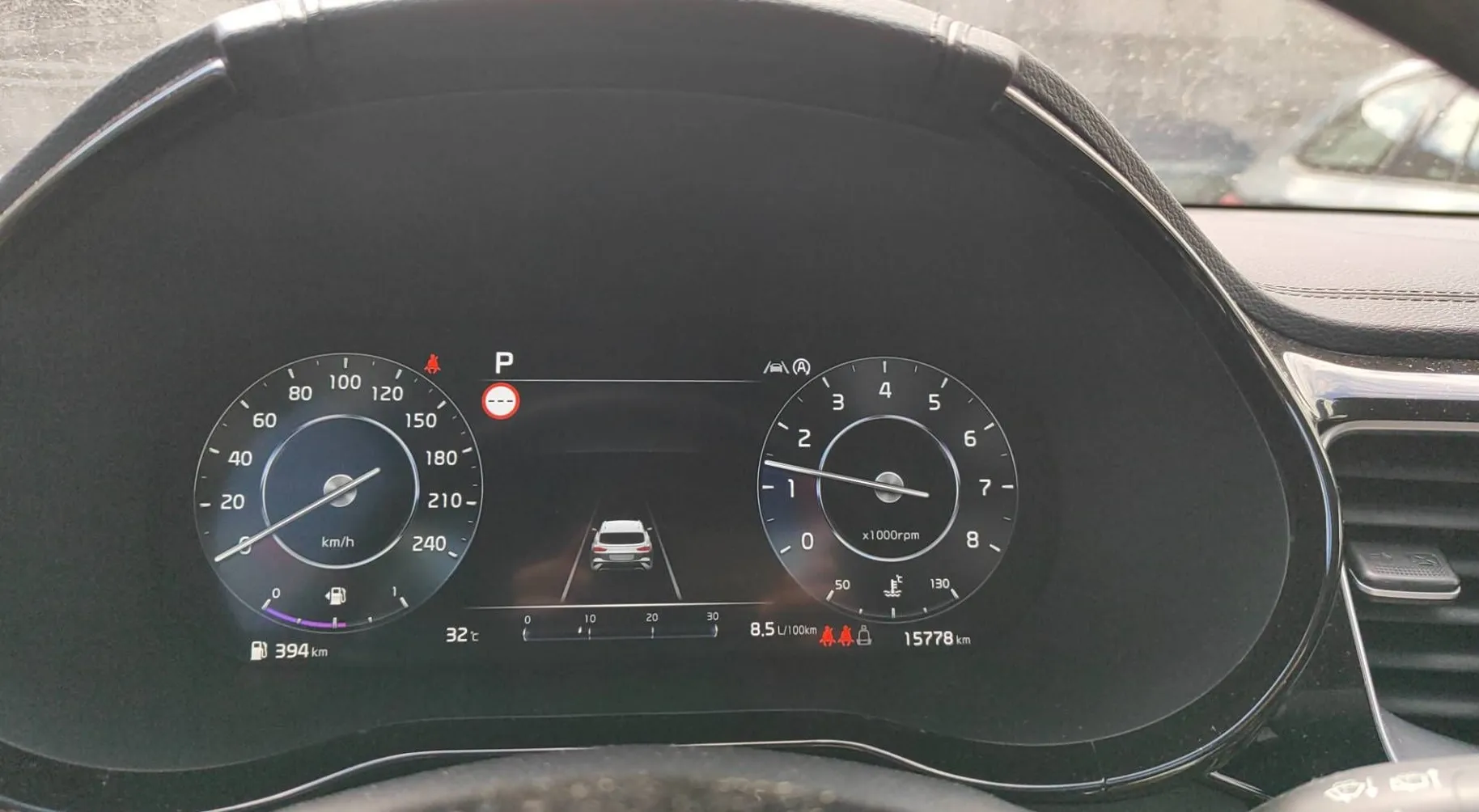 Notranja slika - KIA XCeed - 1.5 T-GDi EX WAY 7DCT - 15