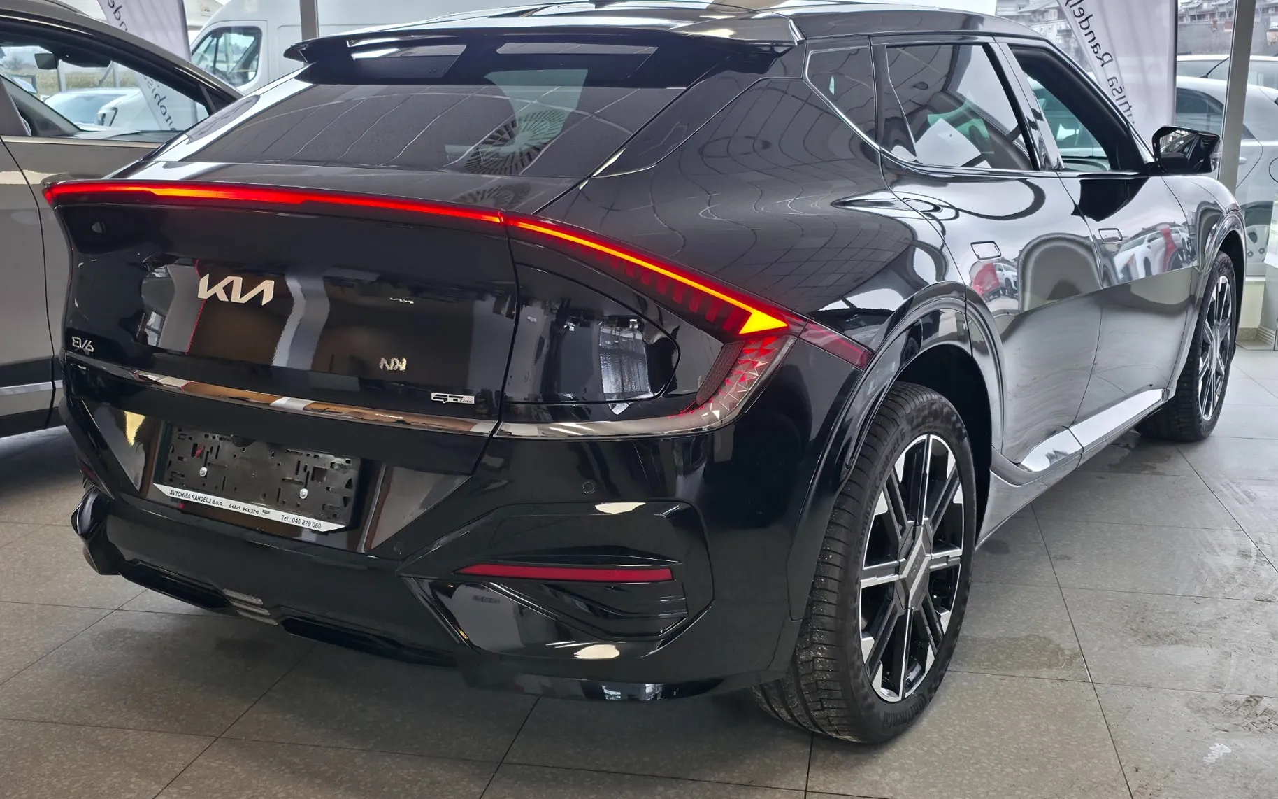 Zunanja slika - KIA EV6 - 77,4kWh AWD GT-line - 2