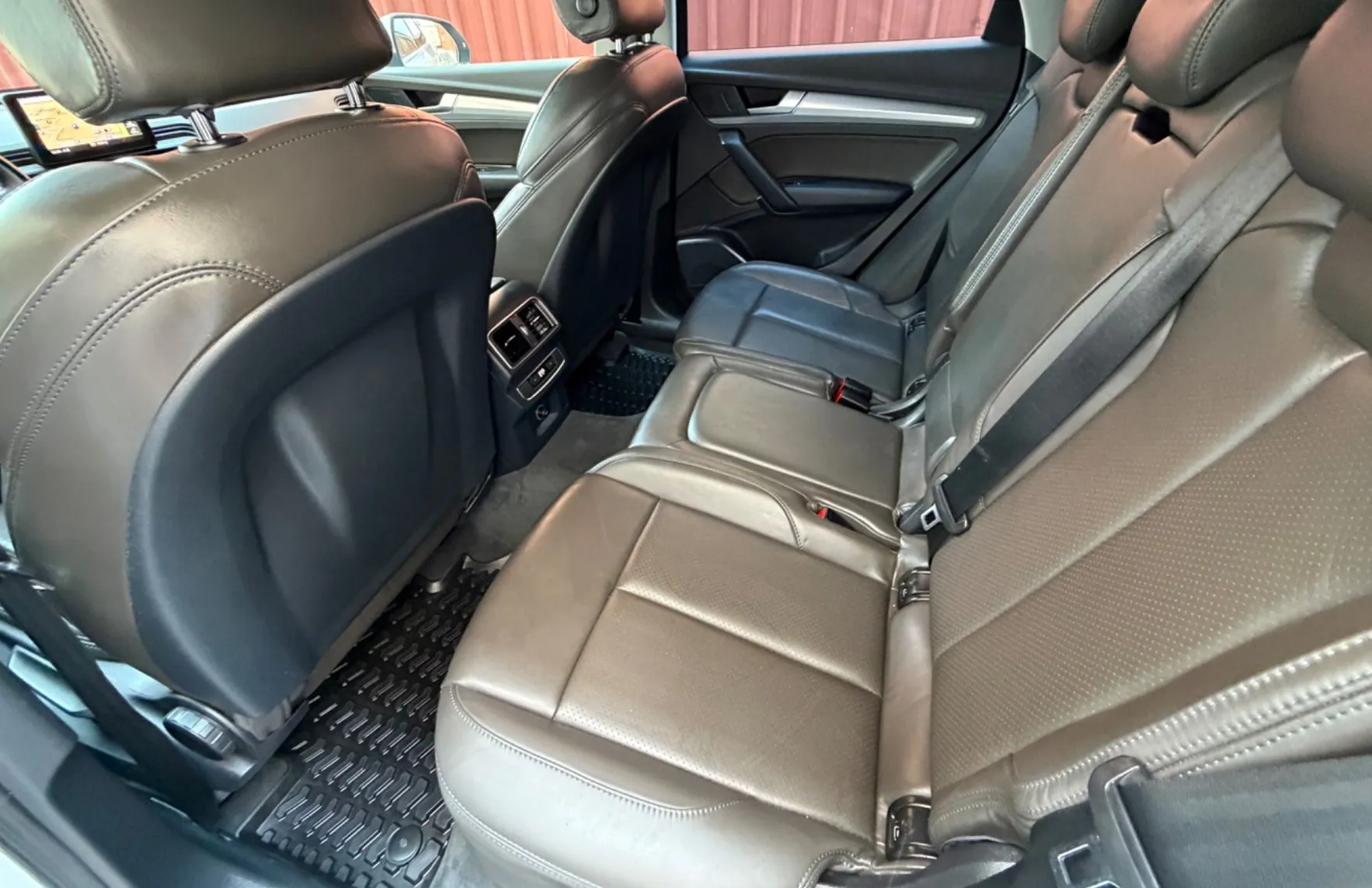 Zunanja slika - Audi Q5 - quattro 2.0 TDI S tronic-MATRIX-NAVI-ALU-ACC- - 16