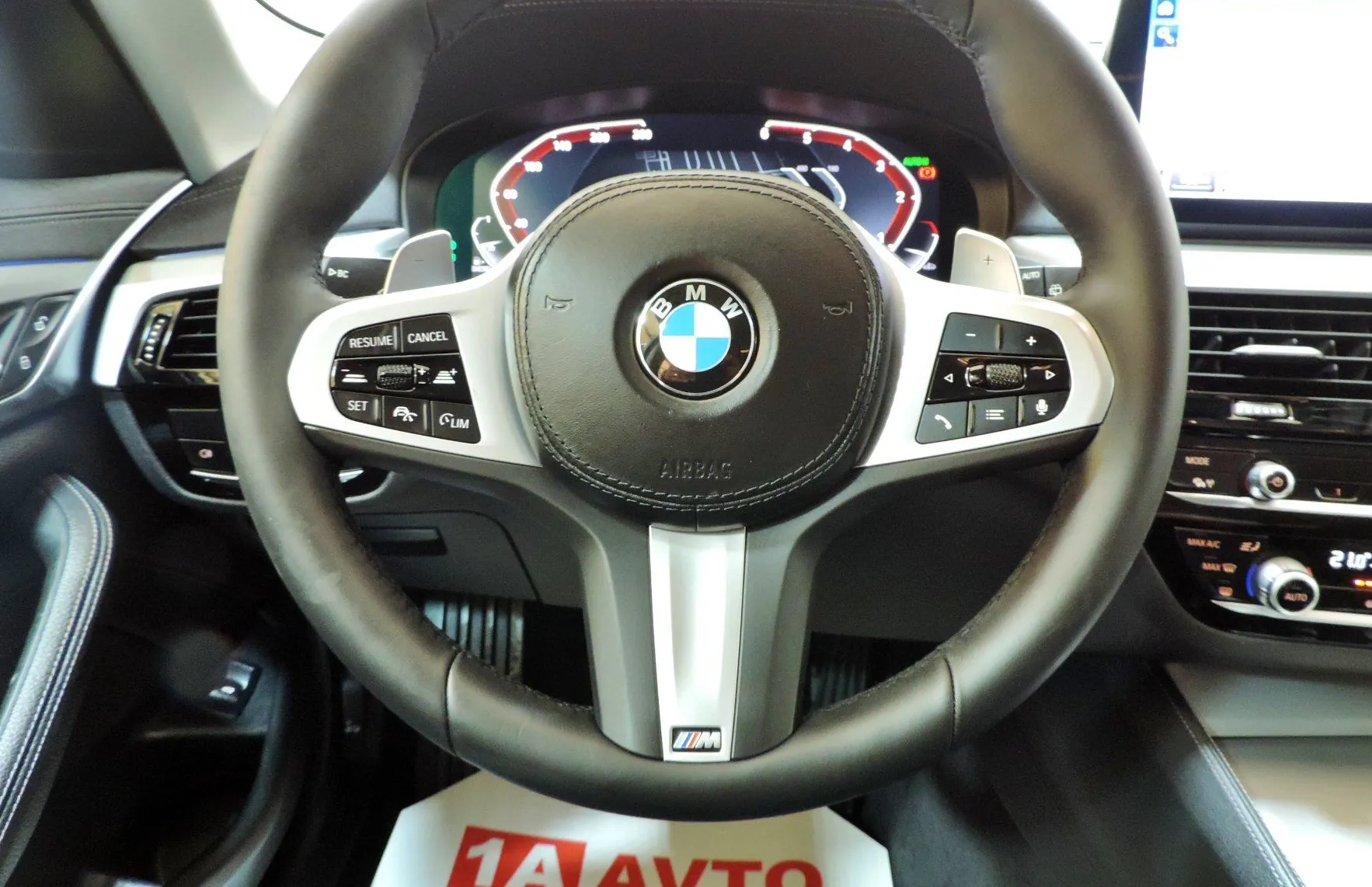 Zunanja slika - BMW Serija 5 - Touring: 520d xDrive Touring Avt. Luxury - 14