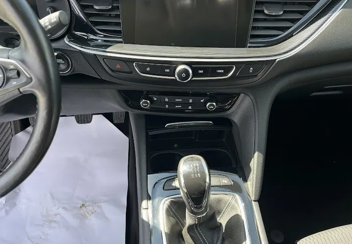 Zunanja slika - Opel Insignia - Tourer 1.5 Turbo Innovation. NAVI.PDC. LED. KAMERA - 18