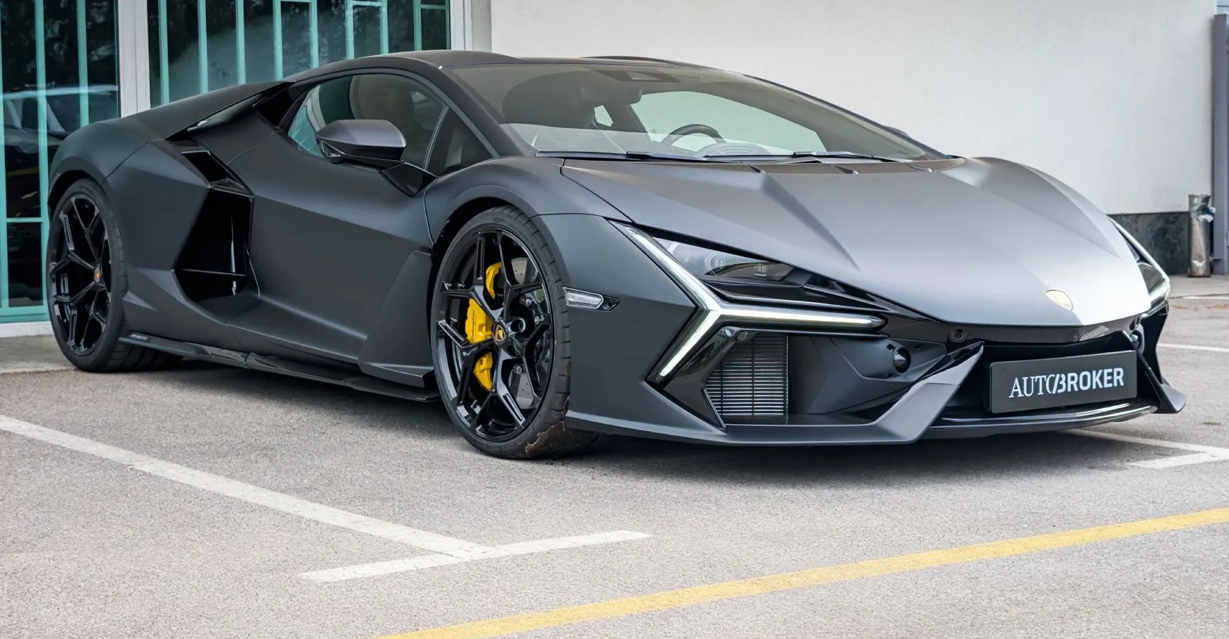 Zunanja slika - Lamborghini Revuelto - NERRO II - 3