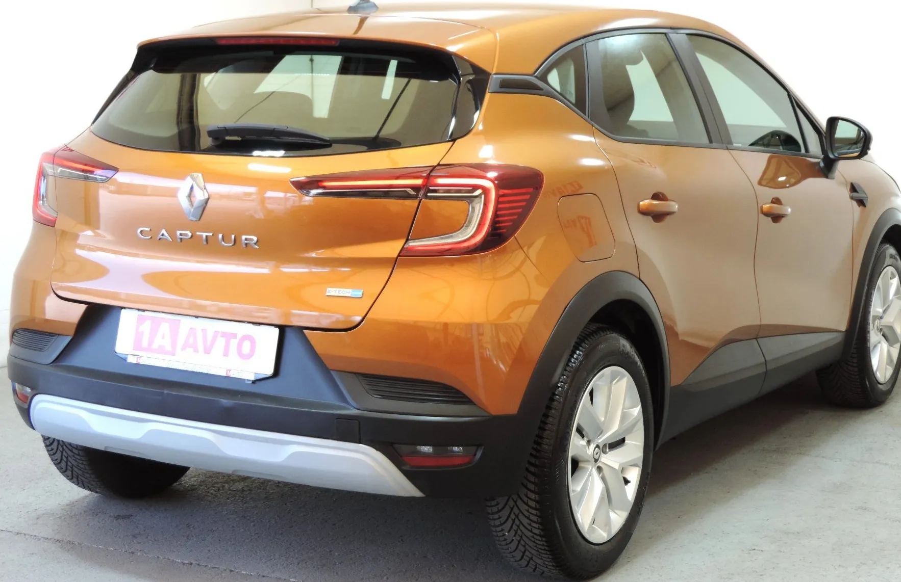 Zunanja slika - Renault Captur - E-Tech 145  Avt. - 5