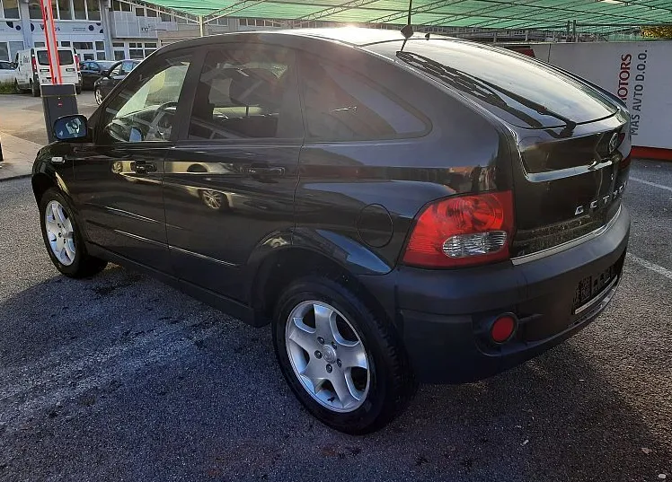 Zunanja slika - SsangYong Actyon - 2.0 aut. 4x4 panorama - 6