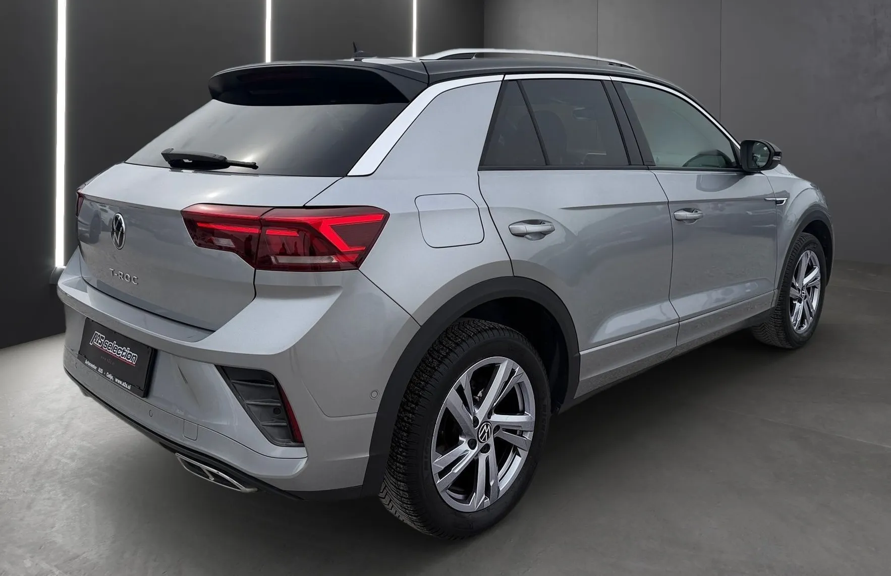 Zunanja slika - VW T-Roc - 1.0 TSI R-Line 85 KW-IQ Light-ACC-PDC-Vzvr.kamera - 3