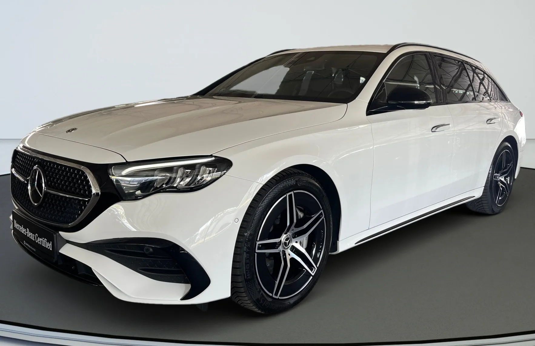 Zunanja slika - Mercedes-Benz E-Razred - E 220 d T AMG Line Avt. - 1