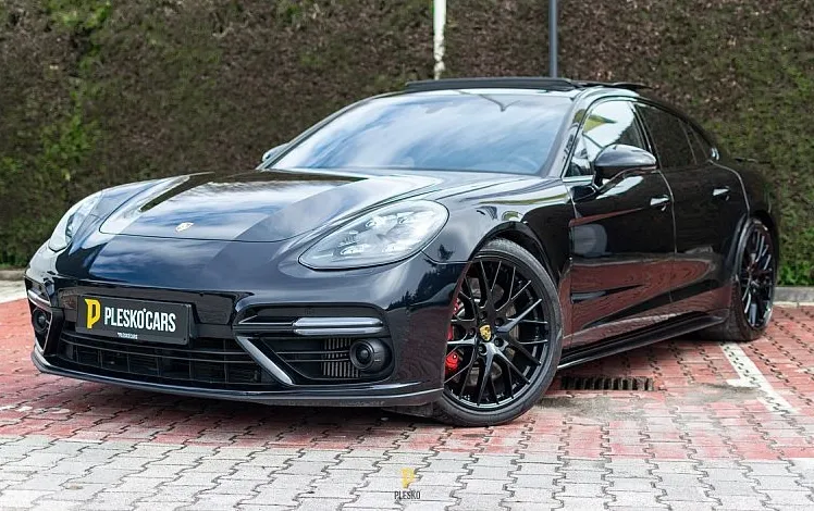 Zunanja slika - Porsche Panamera - 4.0 V8 TURBO 4WD - 3