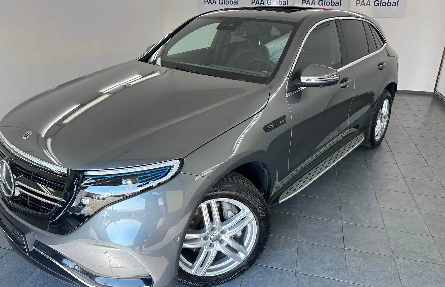 Zunanja slika - Mercedes-Benz EQC - 400 4MATIC AMG Line.NEMŠKI+4ALU.LED.KAMERA.67.000 - 1