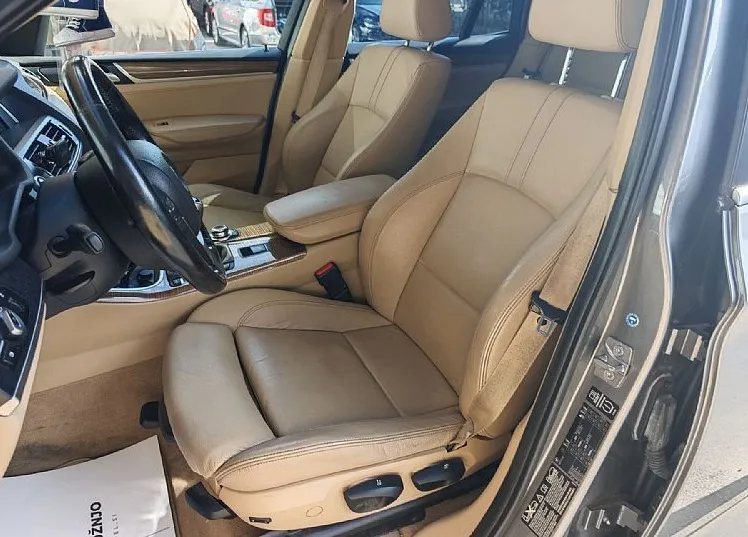 Zunanja slika - BMW X3 - serija : xDrive20d - TEMPOMAT - BIXENON - SAMO 190€ MESECNO - 7