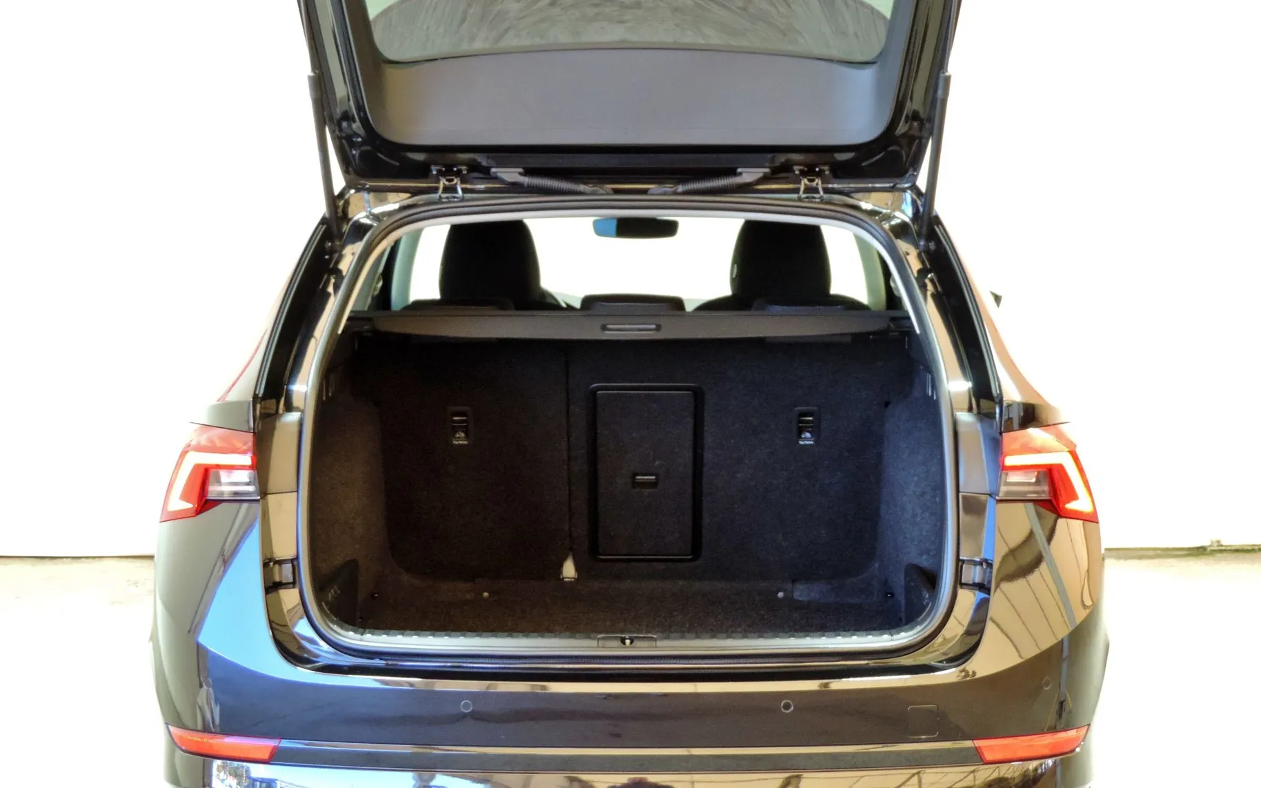 Zunanja slika - Škoda Octavia - Combi 2.0 TDI Ambition DSG  ACC-LED-KAMERA - 18