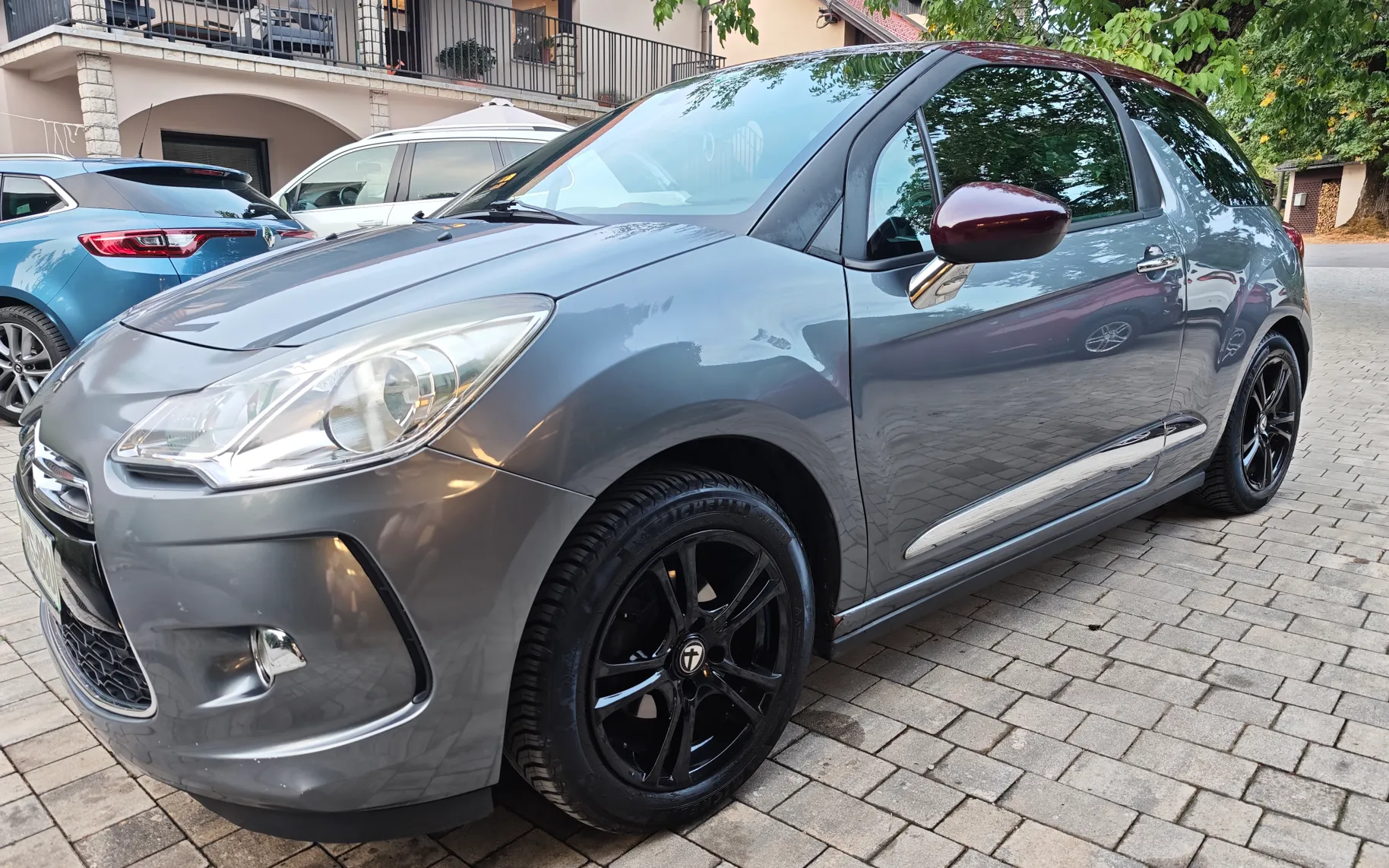 Zunanja slika - Citroën DS3 - 1,6 HDi So Chic FAP - 1