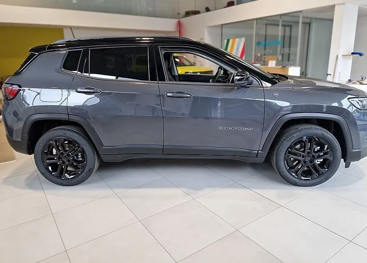 Zunanja slika - Jeep Compass - 1.5 GSE T4 MHEV DCT7 North Star - 2