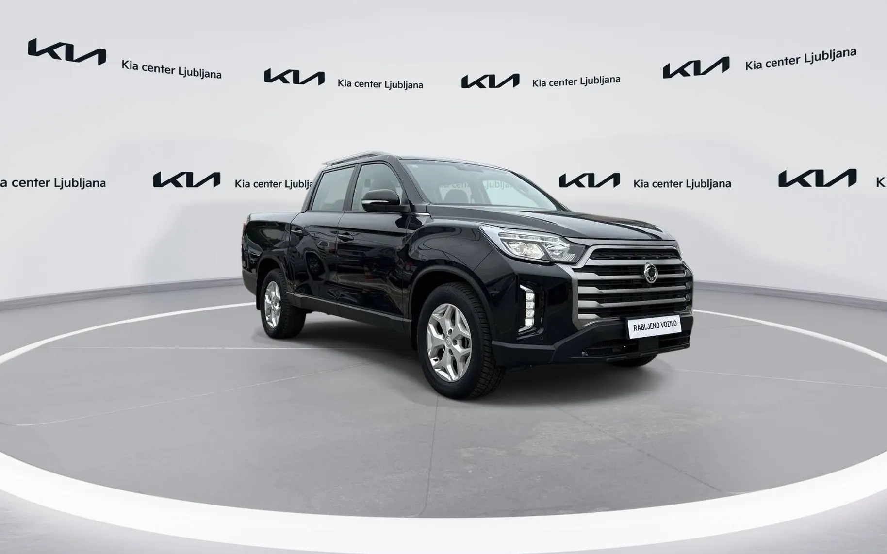 Zunanja slika - SsangYong Musso - Grand 2.2 XDi Ultimate 4WD AT... - 3