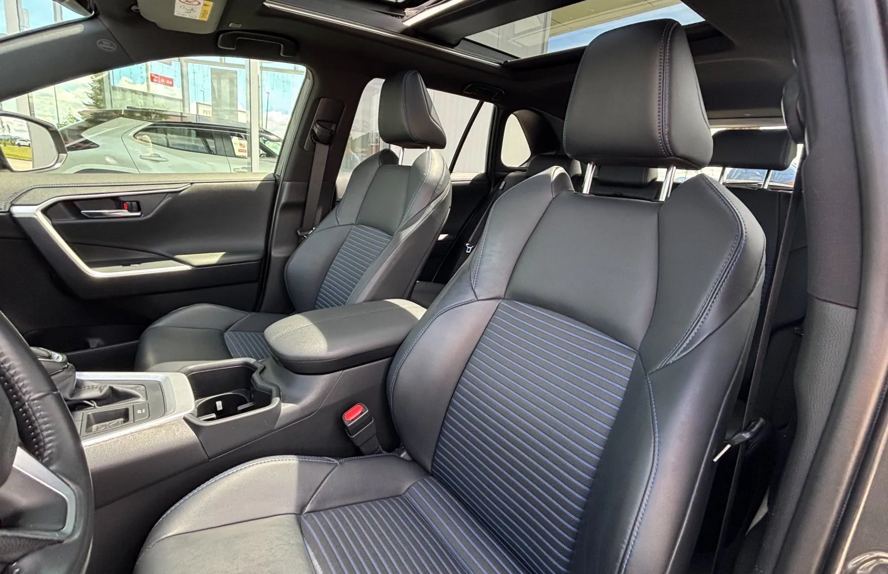 Zunanja slika - Toyota RAV4 - Hybrid 2.5 Style Avt. - 8