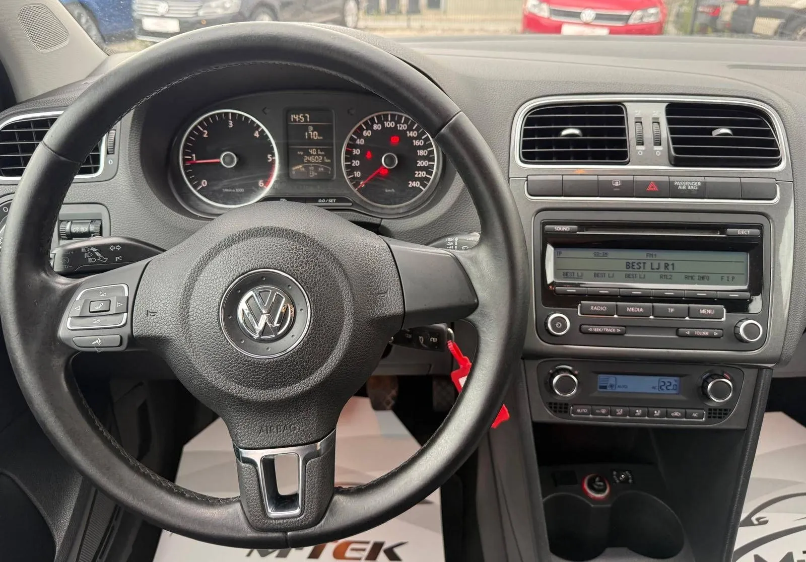 Notranja slika - Volkswagen Polo - 1.2 TDI Advance LEPO OHRANJEN - 9