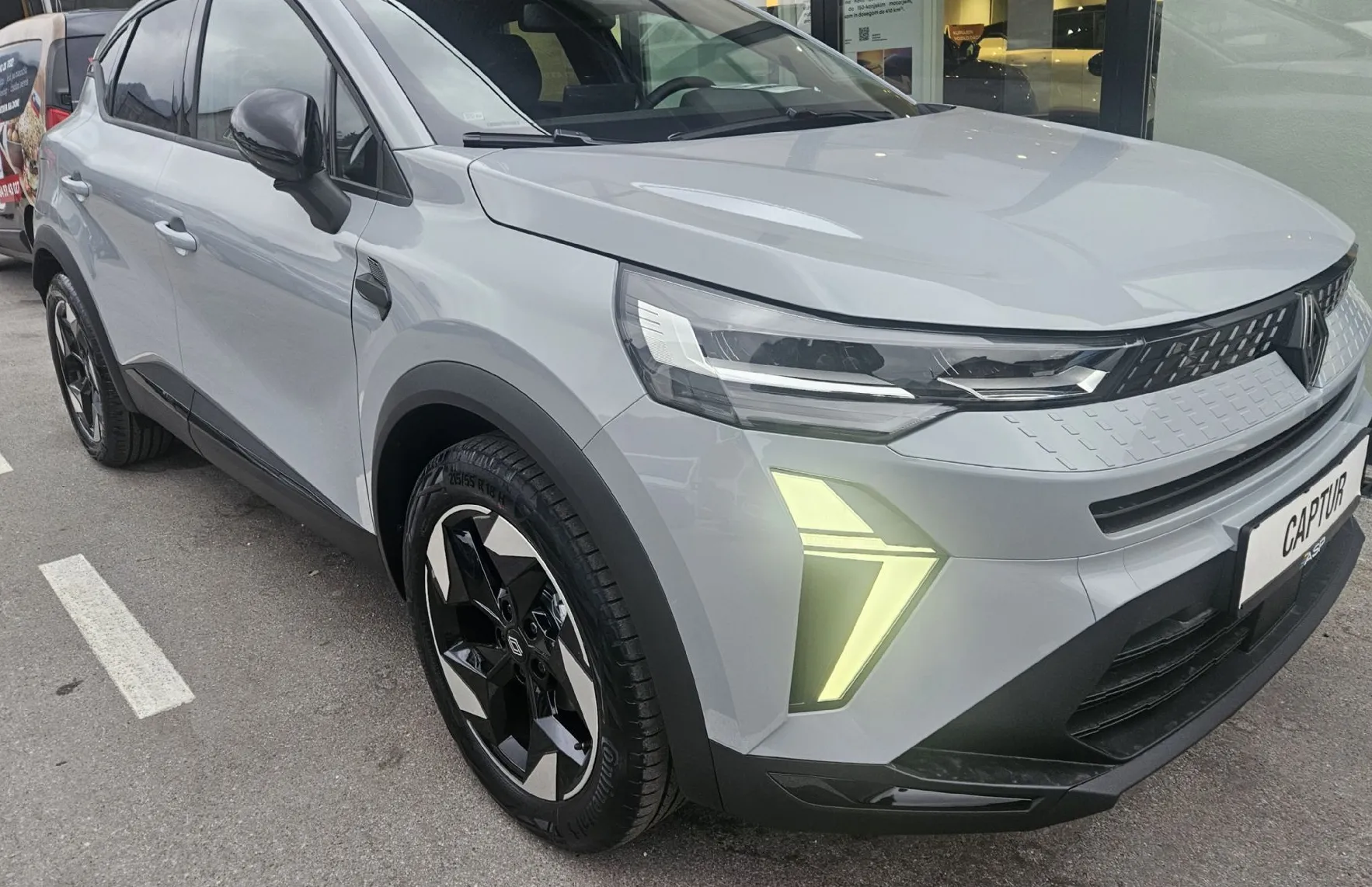 Zunanja slika - Renault Captur - TCe 140 Techno - 2