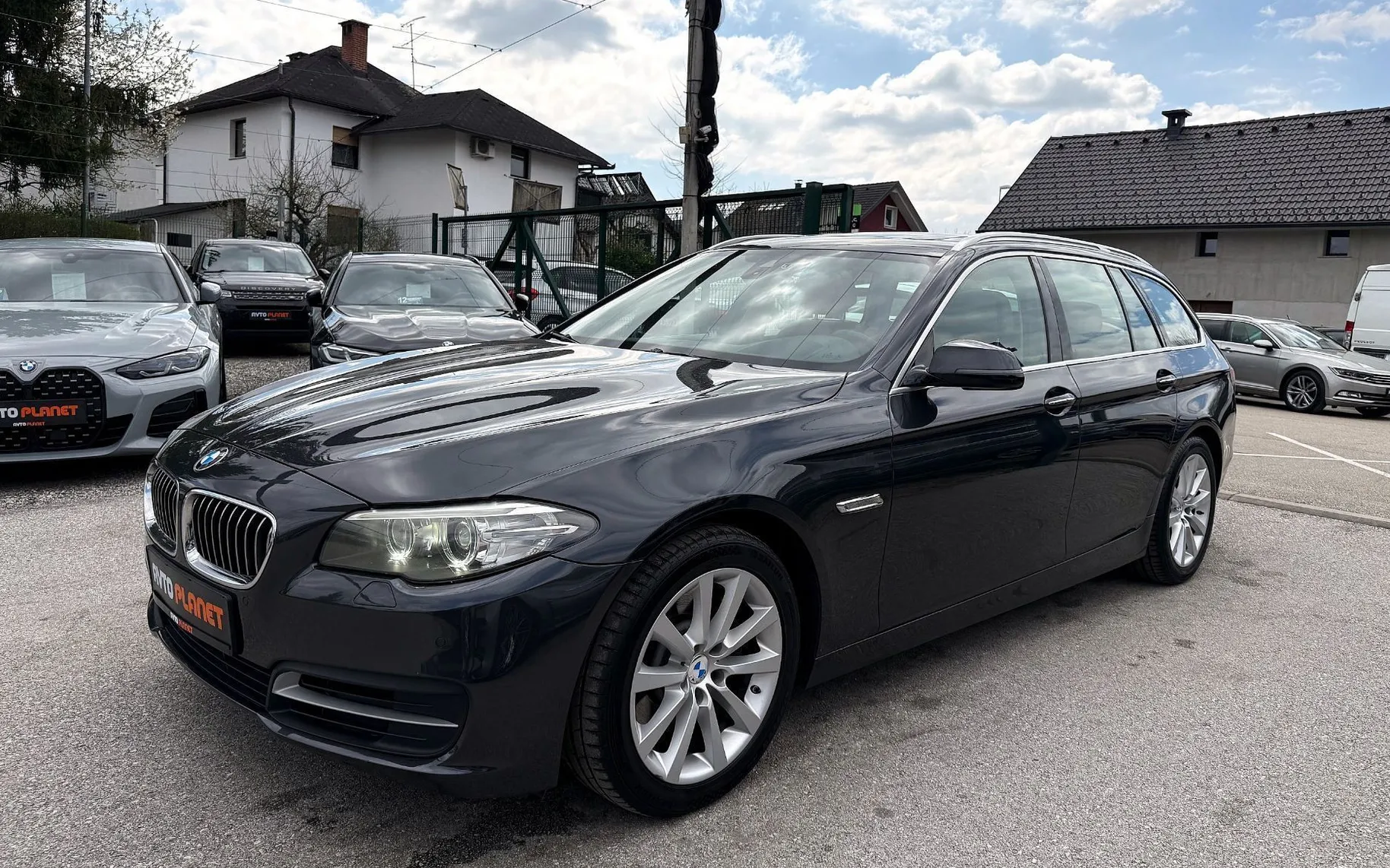 Zunanja slika - BMW Serija 5 - Touring: 525d AUT. LUXURY LiNE DIGITAL PANO HEADuP ALU 1 - 13