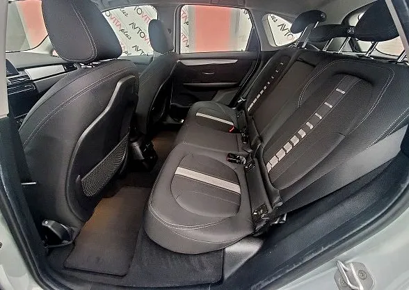 Zunanja slika - BMW Serija 2 - Active Tourer: 225xe iPerformance 4X4 PLUG-IN HYBRID LED - 7