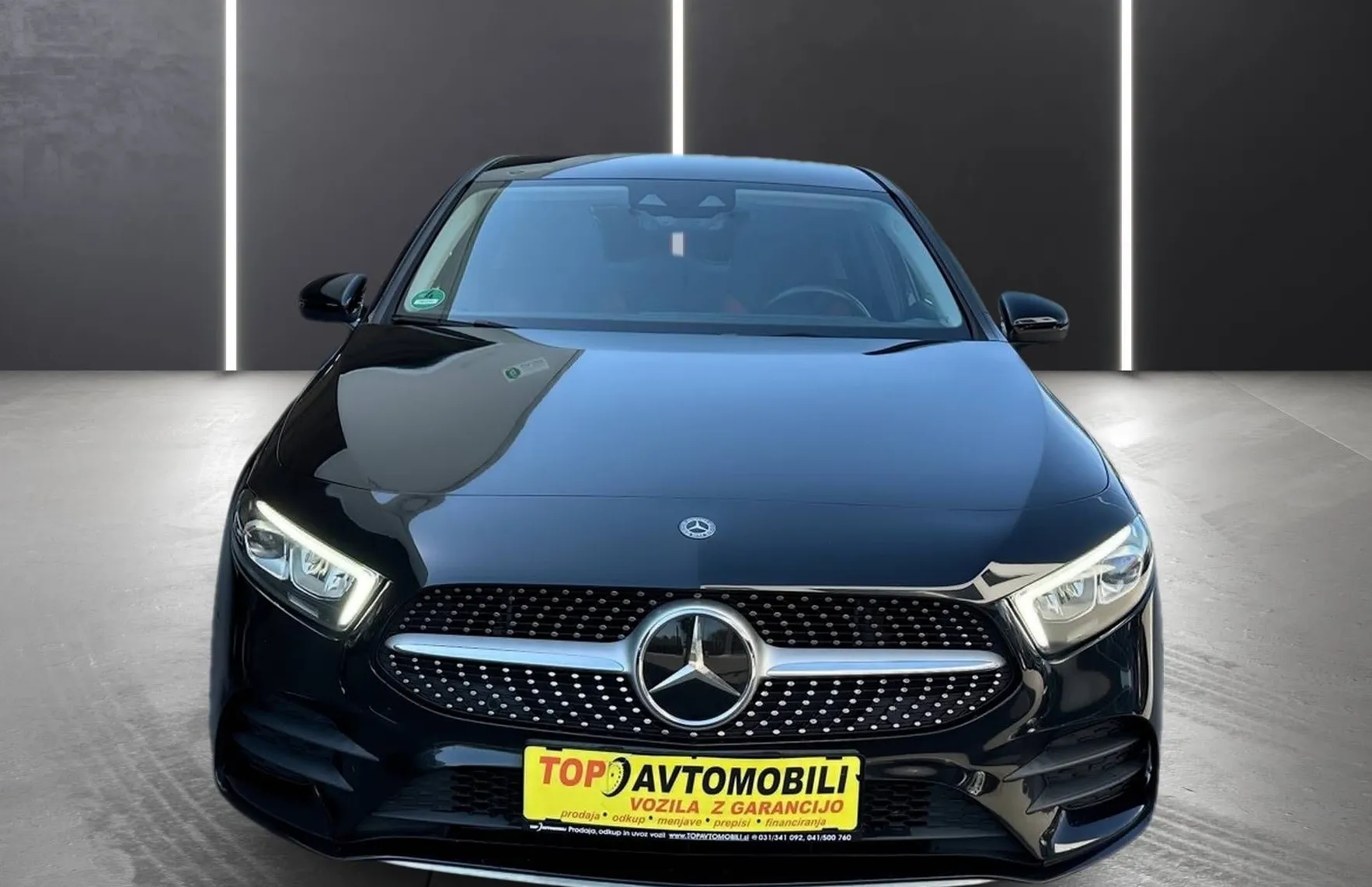 Zunanja slika - Mercedes-Benz A-Razred - A220 4MATIC AMG LINE FUL LED NAVI ACC KAMERA USNJE - 12