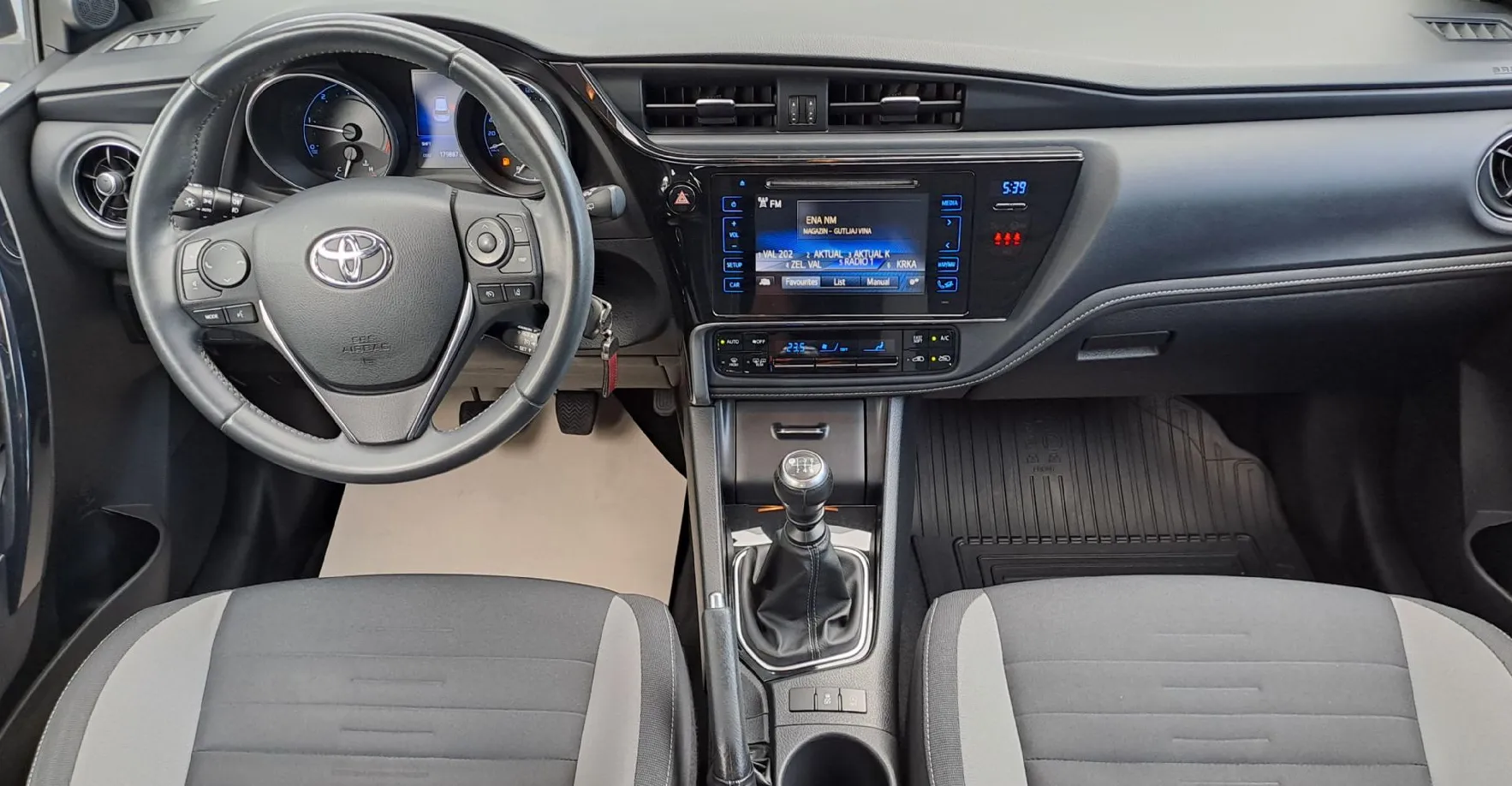 Zunanja slika - Toyota Auris - TS 1.6 D-4D Luna - 10