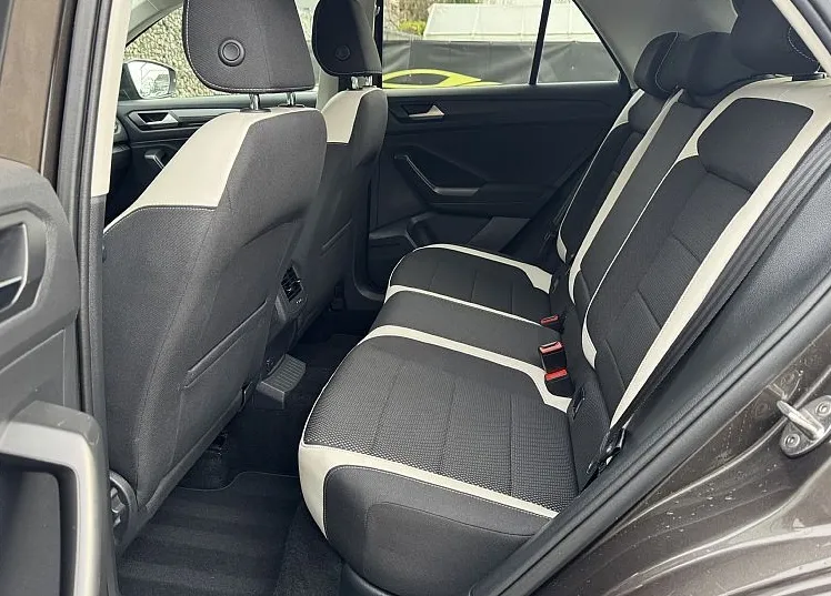 Zunanja slika - VW T-Roc - 1.5 TSI|R-Line|Virtual|ACC|PotrjenaServ.| - 17