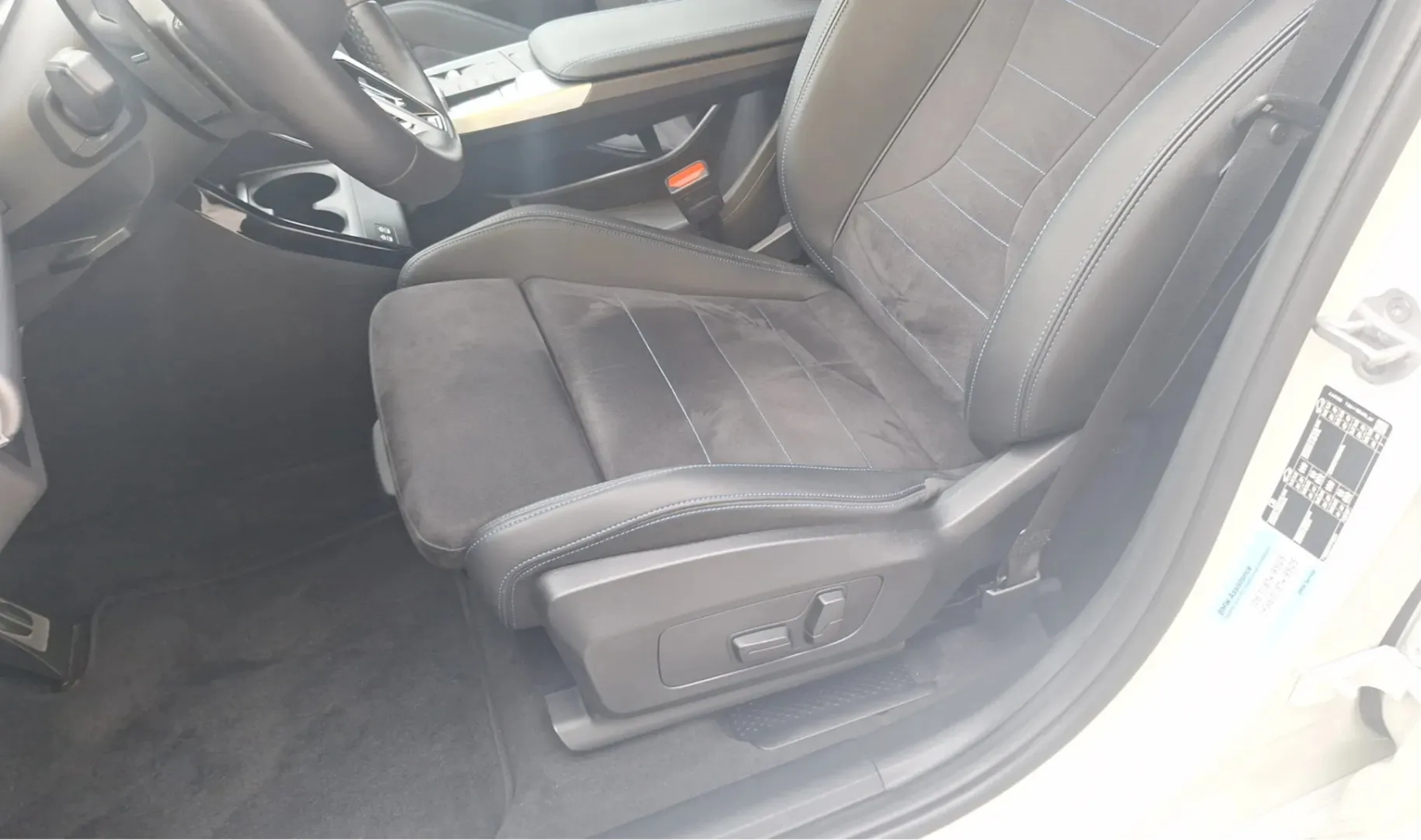 Zunanja slika - BMW Serija 2 - 218d Active Tourer Avt. M-Sport - 28