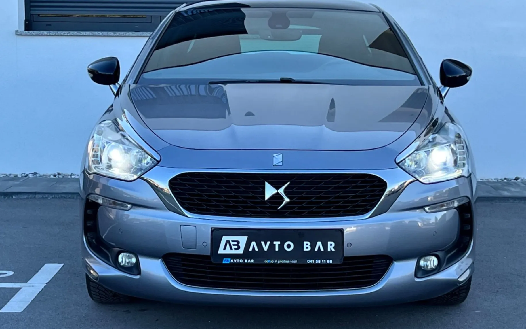 Zunanja slika - Citroën DS5 - KOT NOV+NAVI+PANORAMA+ALU+PDC - 2