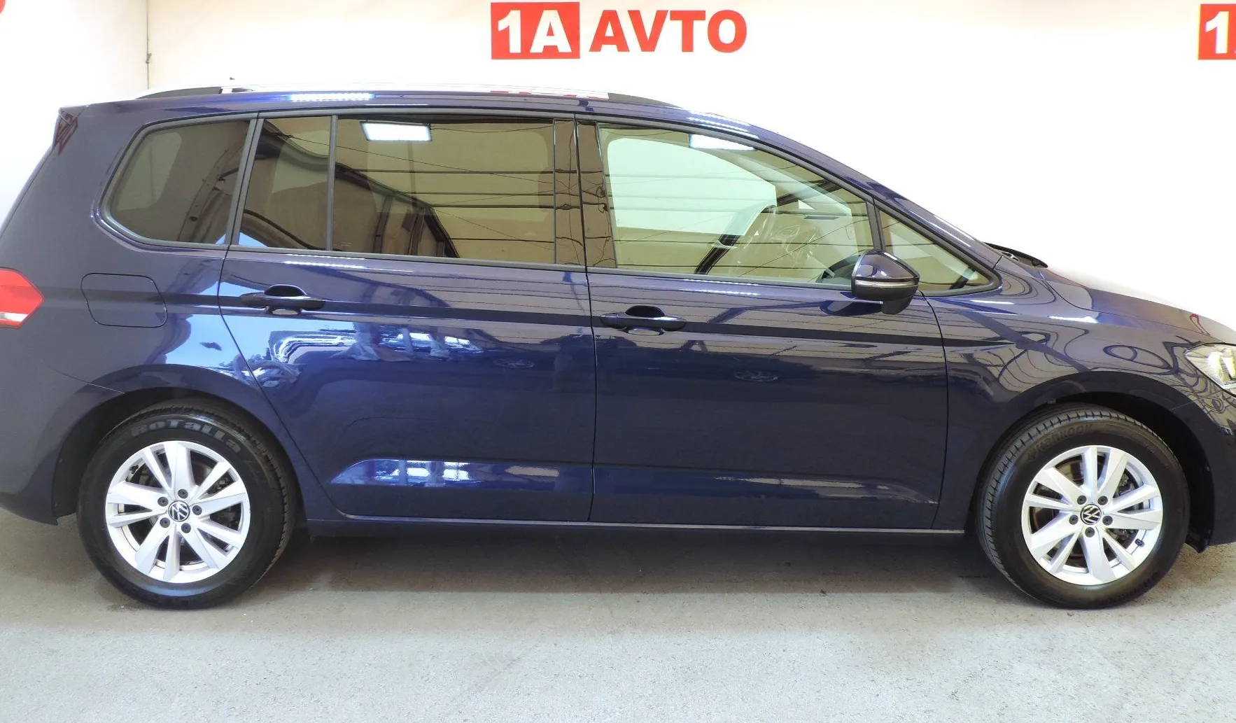 Zunanja slika - VW Touran - 2.0 TDI BMT  DSG KAMERA-ACC - 4
