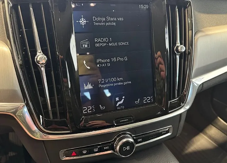 Zunanja slika - Volvo V90 - D4 A Momentum - LED - NAVI - KAMERA - KLJUKA - 13