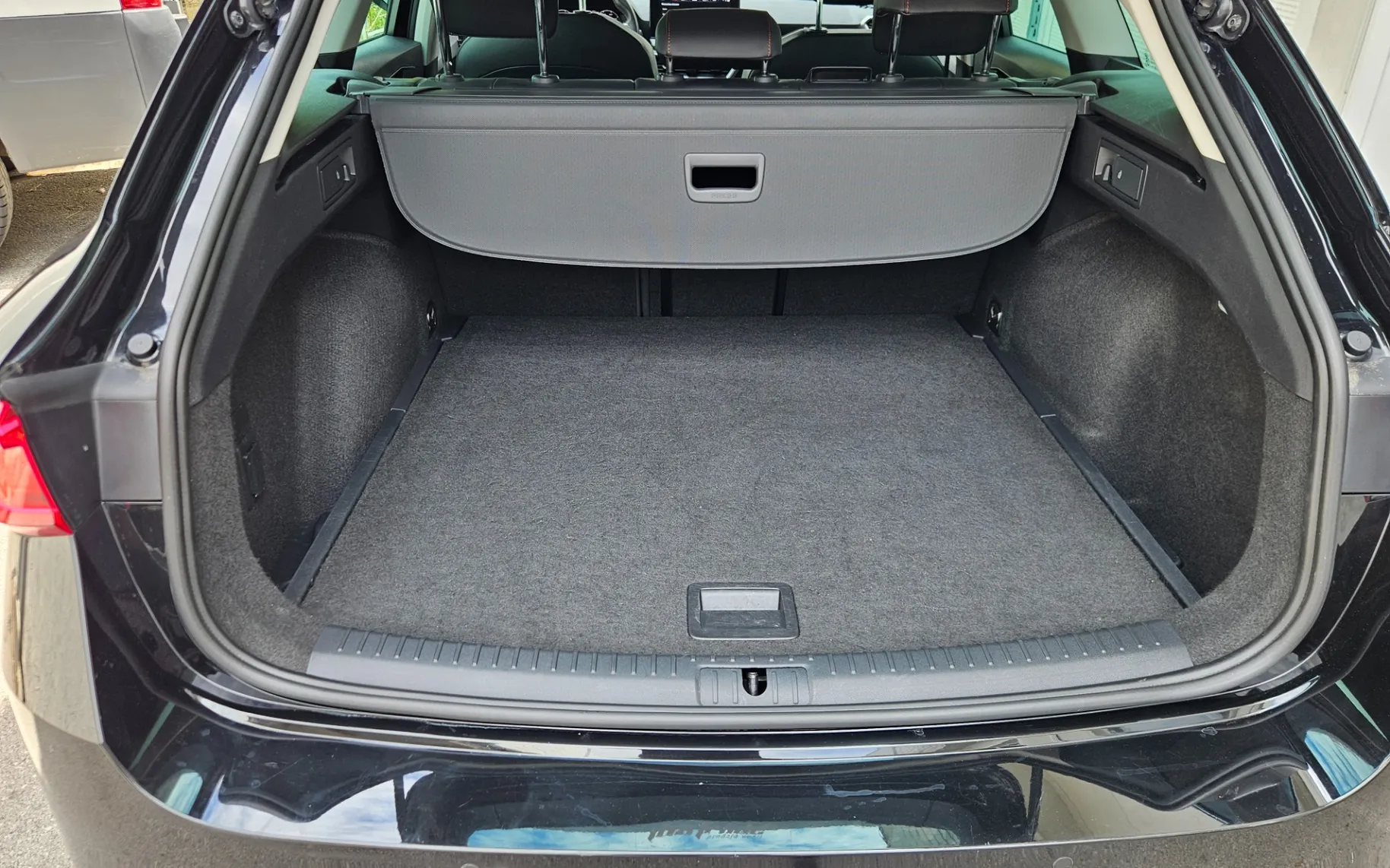 Zunanja slika - Seat Leon - 2.0 TDI DSG FR - 12