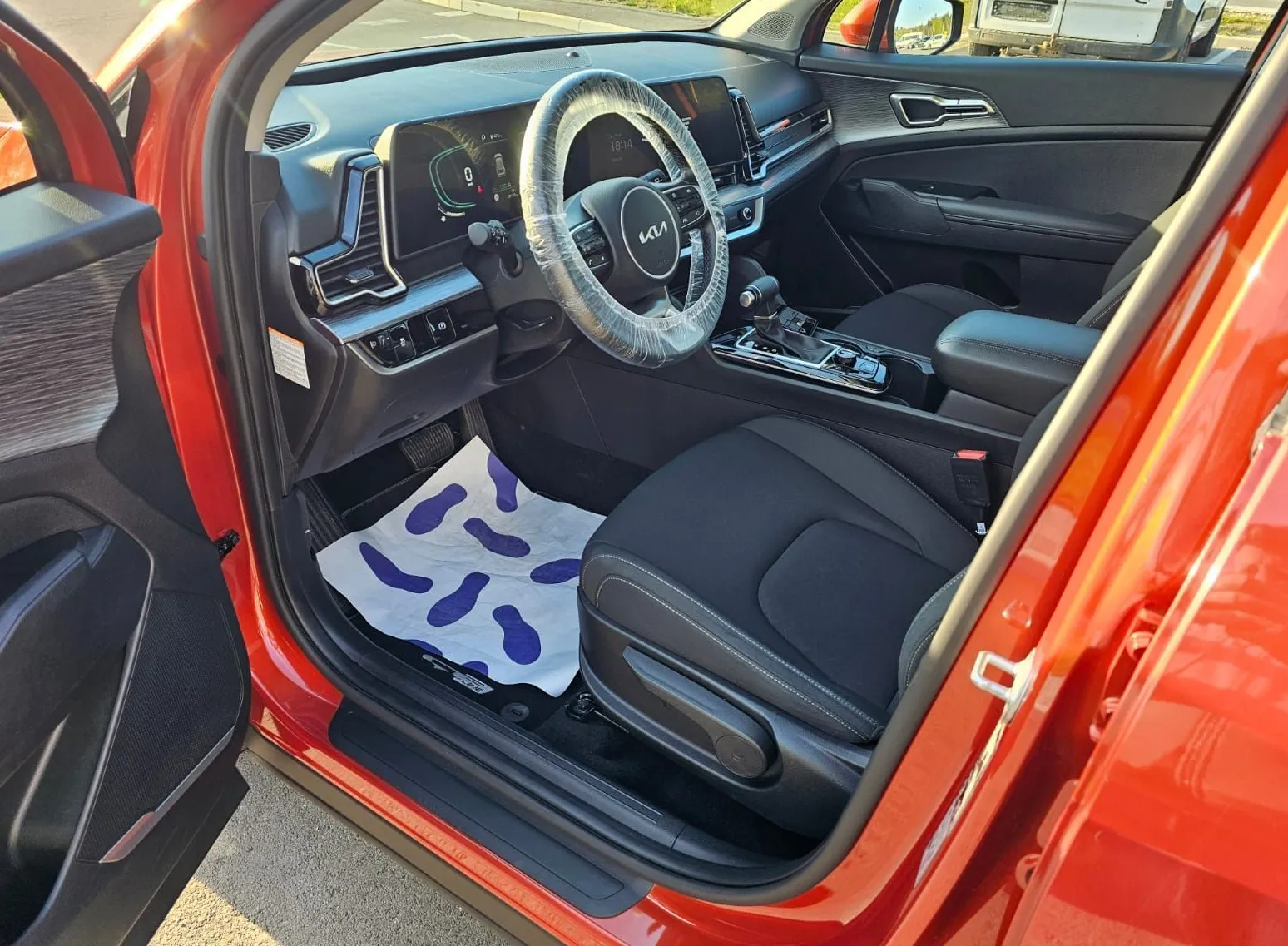 Zunanja slika - KIA Sportage - 1.6CRDi StyleDCT|fuLED|AC|kamera|NAVI|ASSIS|28tKM - 6