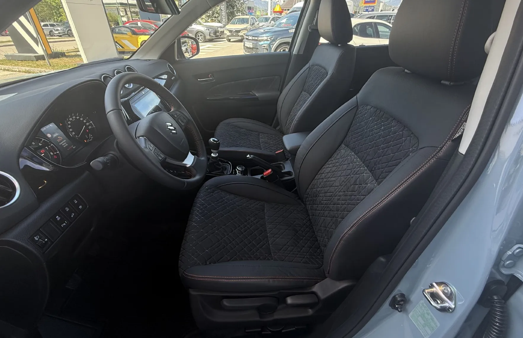 Zunanja slika - Suzuki Vitara - 1.4 Boosterjet AllGrip Hibrid SPECIAL EDITION - 11