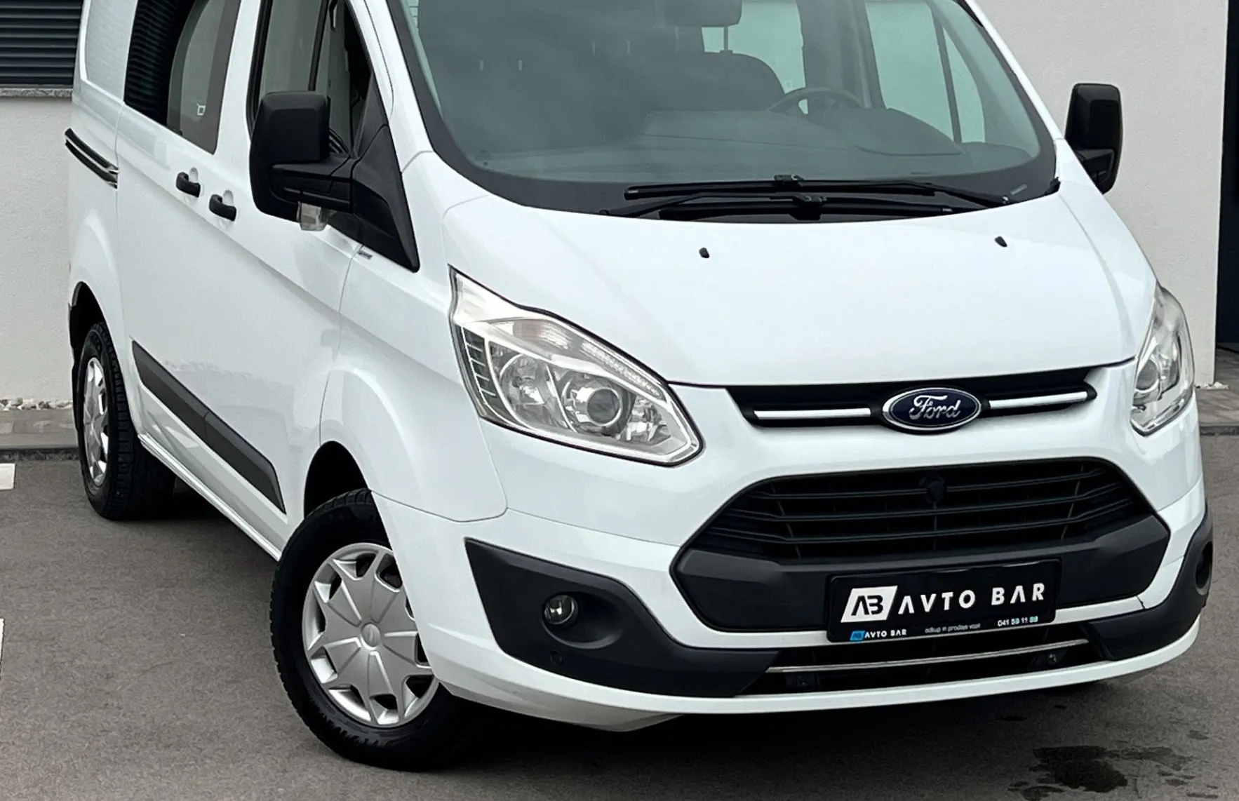 Zunanja slika - Ford E-Transit Custom - Transit Custom 2.0 TDCI+SLO+6SED+KLJUKA+PDC - 1