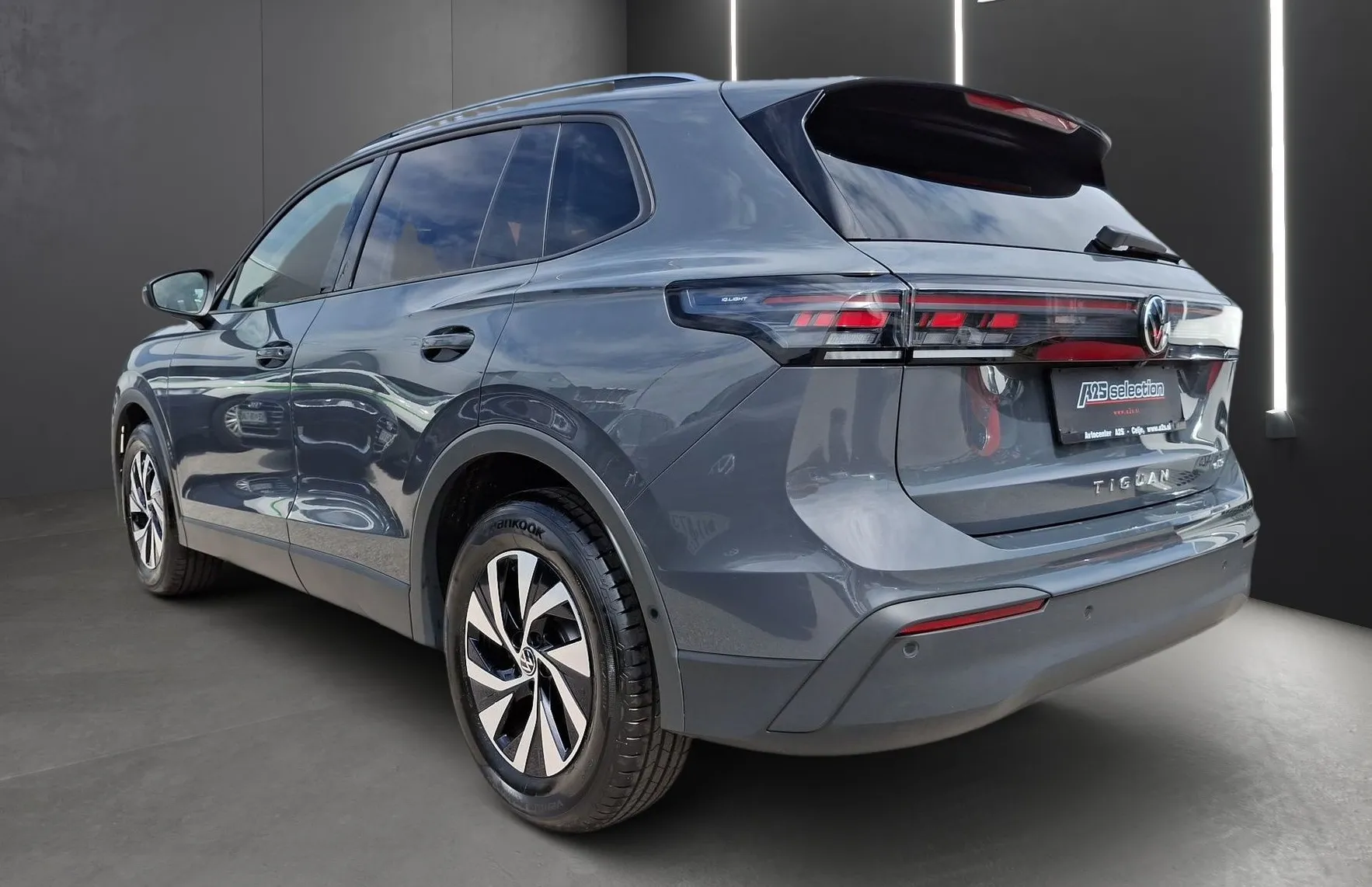 Zunanja slika - VW Tiguan - 1.5 eTSI BMT 4All DSG - 2