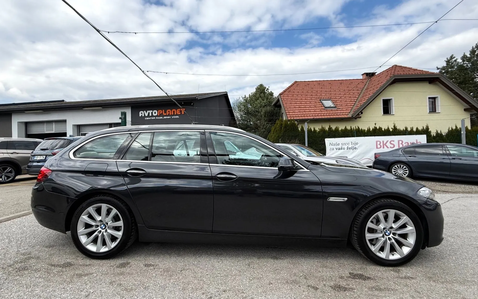 Zunanja slika - BMW Serija 5 - Touring: 525d AUT. LUXURY LiNE DIGITAL PANO HEADuP ALU 1 - 15