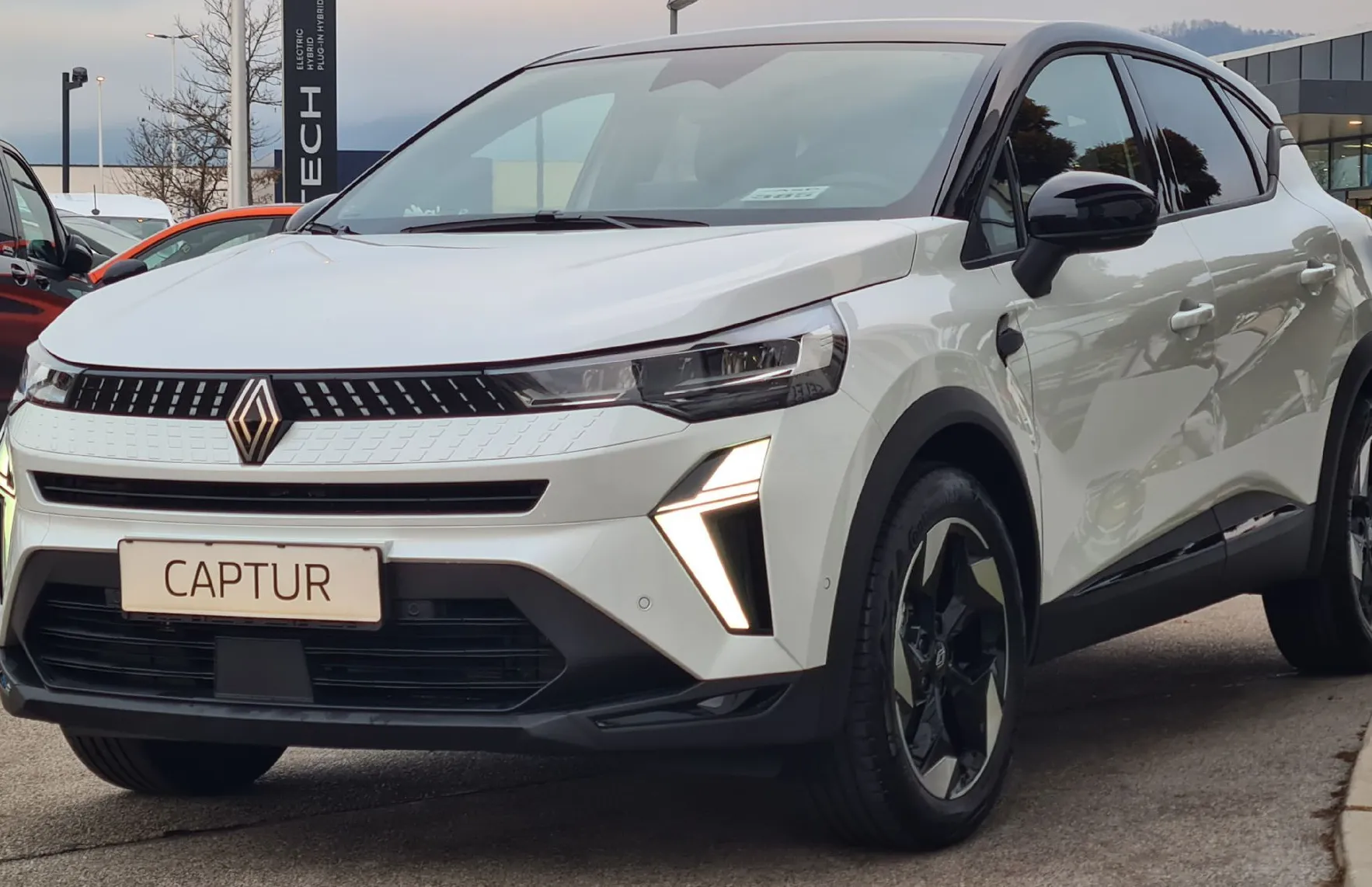 Zunanja slika - Renault Captur - TCe 90 techno - 3