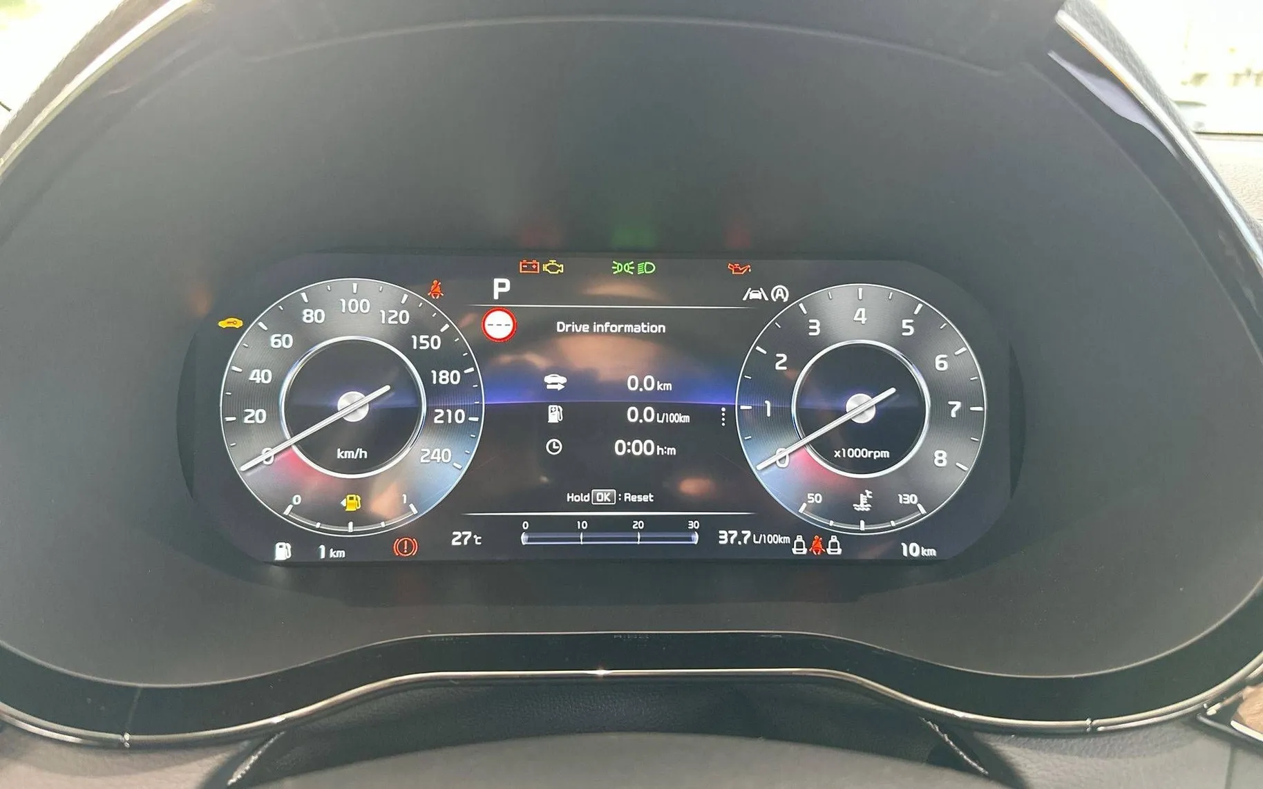 Notranja slika - KIA XCeed - 1.6 T-GDi EX Stream ISG 7DCT - 15