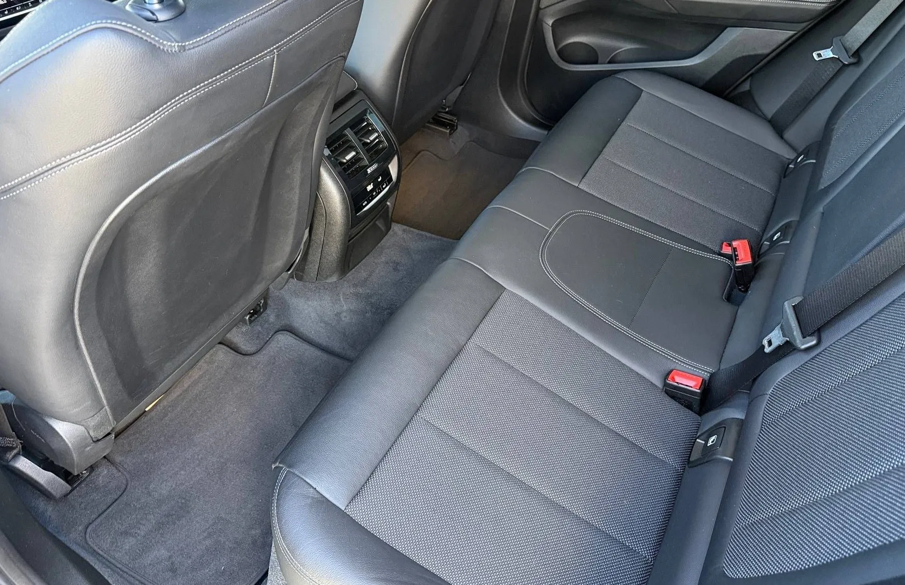 Zunanja slika - BMW X3 - serija : xDrive20i LED VITRUAL NAVI EL. SEDEŽI KLJUKA - 19